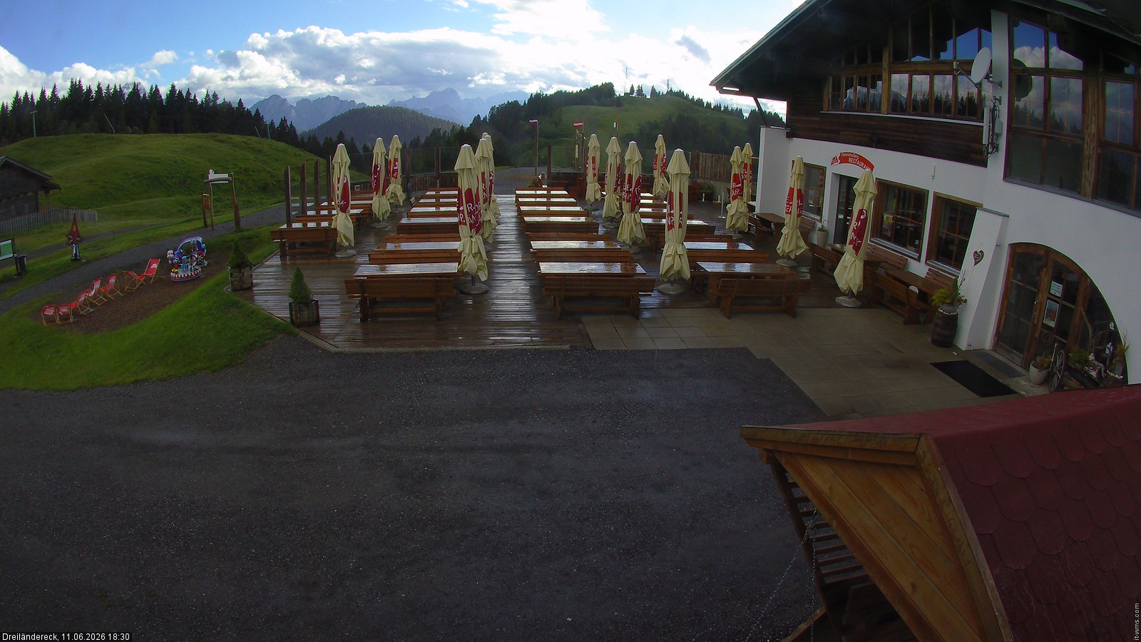 Archived image Webcam Mountain Restaurant Dreiländereck