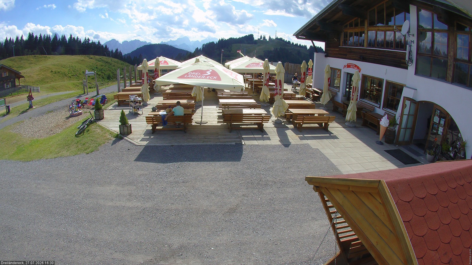 Archived image Webcam Mountain Restaurant Dreiländereck