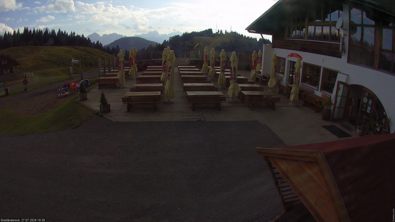 Archived image Webcam Mountain Restaurant Dreiländereck