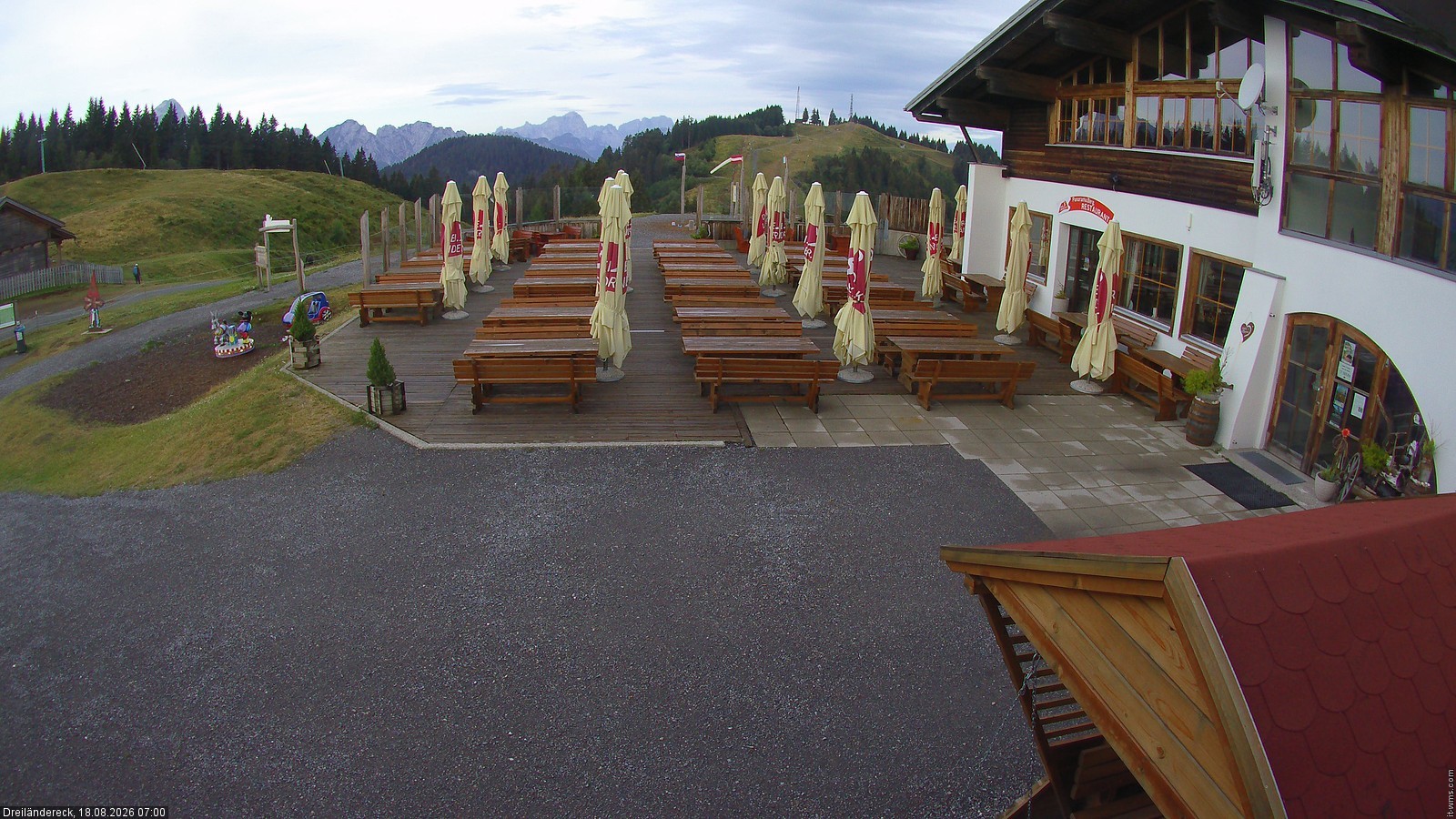 Archived image Webcam Mountain Restaurant Dreiländereck