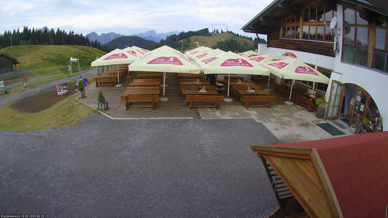 Archived image Webcam Mountain Restaurant Dreiländereck