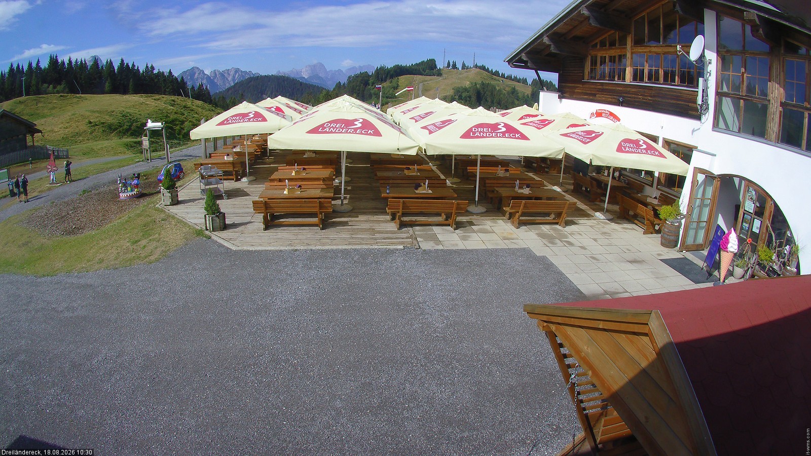 Archived image Webcam Mountain Restaurant Dreiländereck