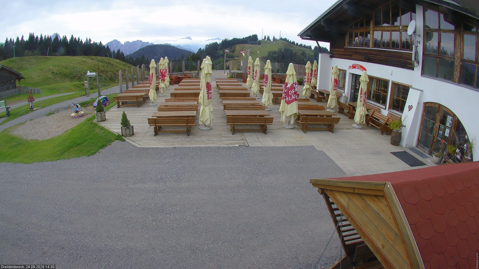 Archived image Webcam Mountain Restaurant Dreiländereck