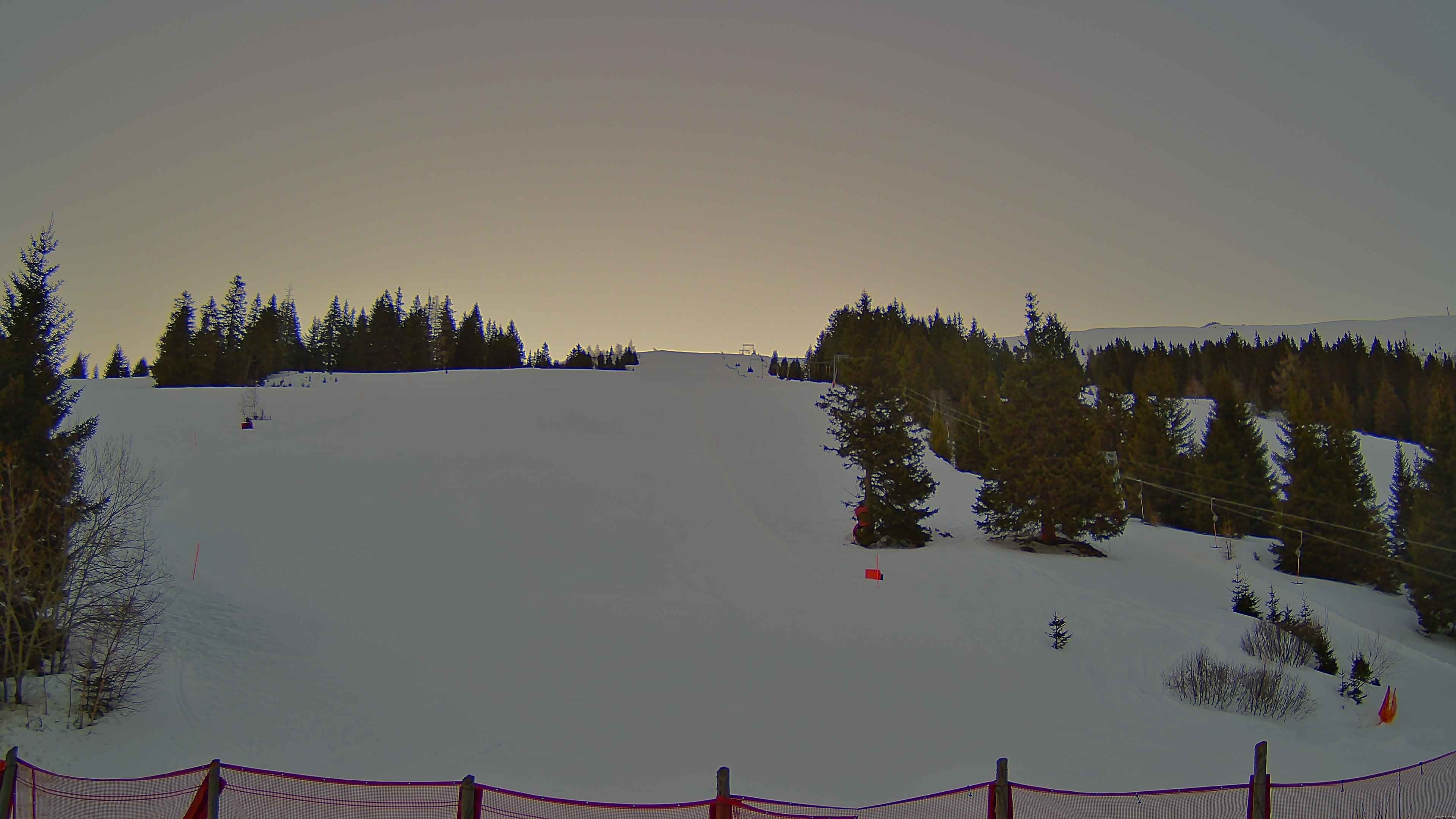 Archived image Webcam Koralpe: Base Station