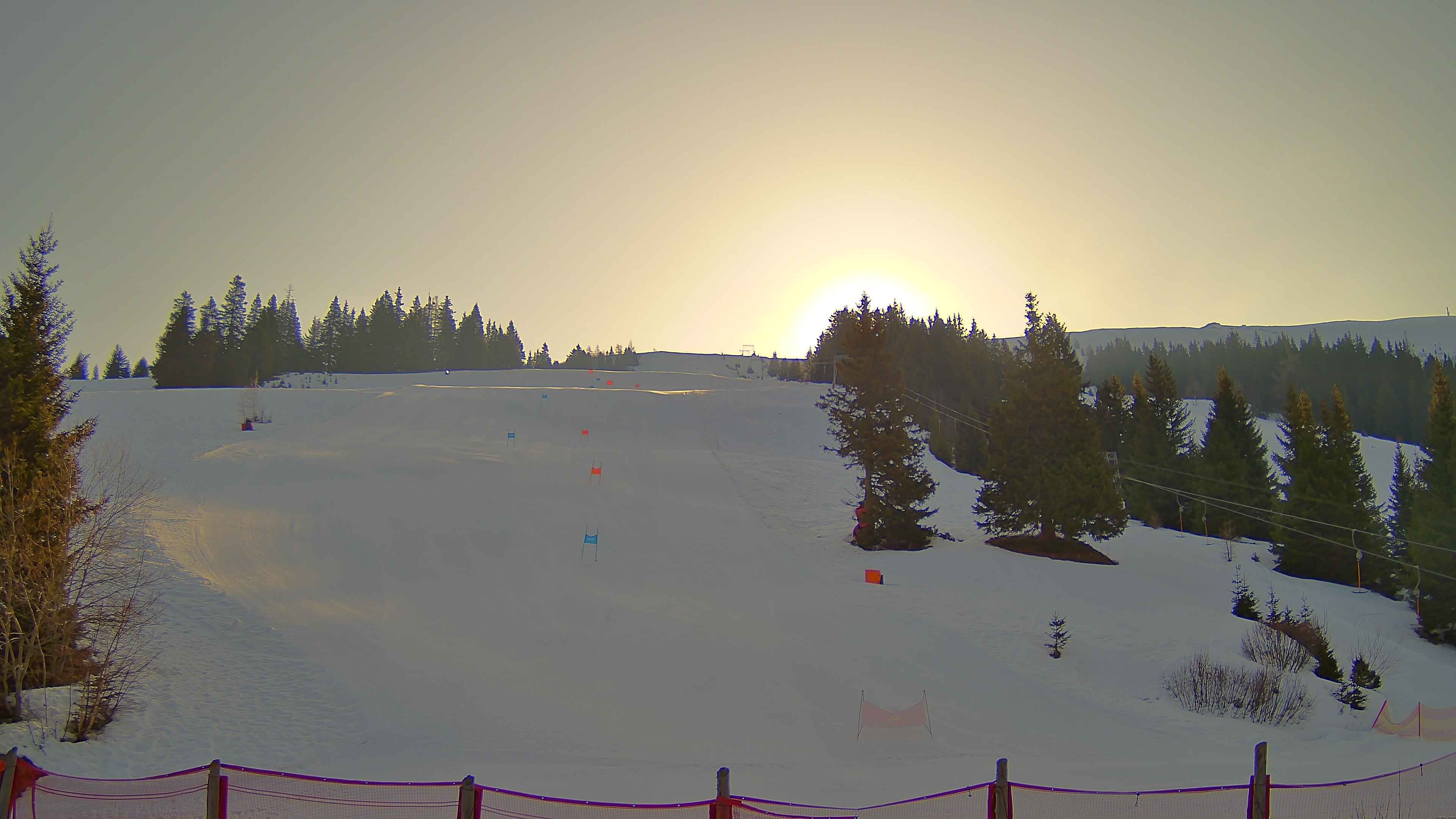 Archiv Foto Webcam Koralpe: Blick Talstation