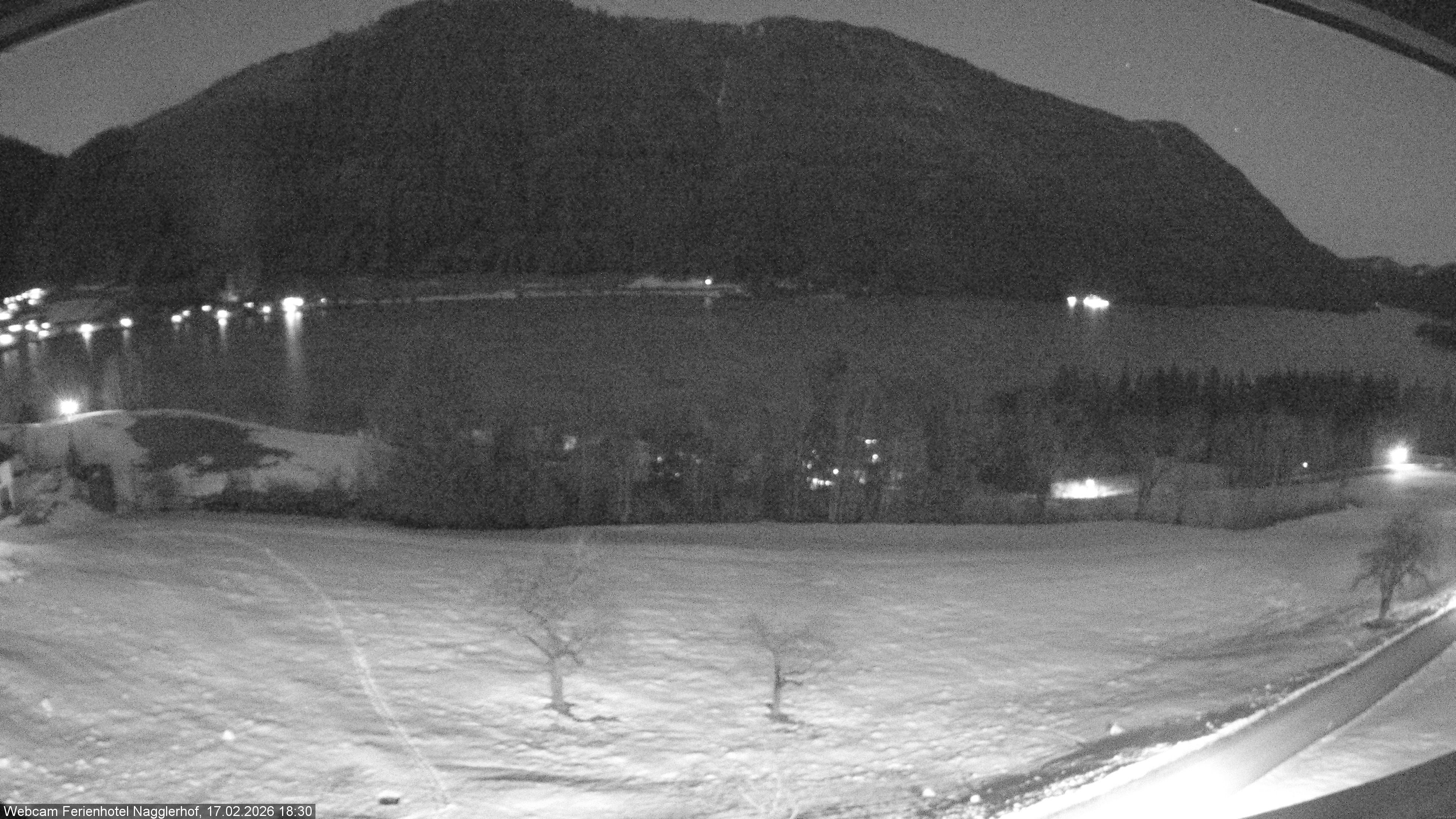 Archiv Foto Webcam Weißensee: Sicht vom Ferienhotel Nagglerhof