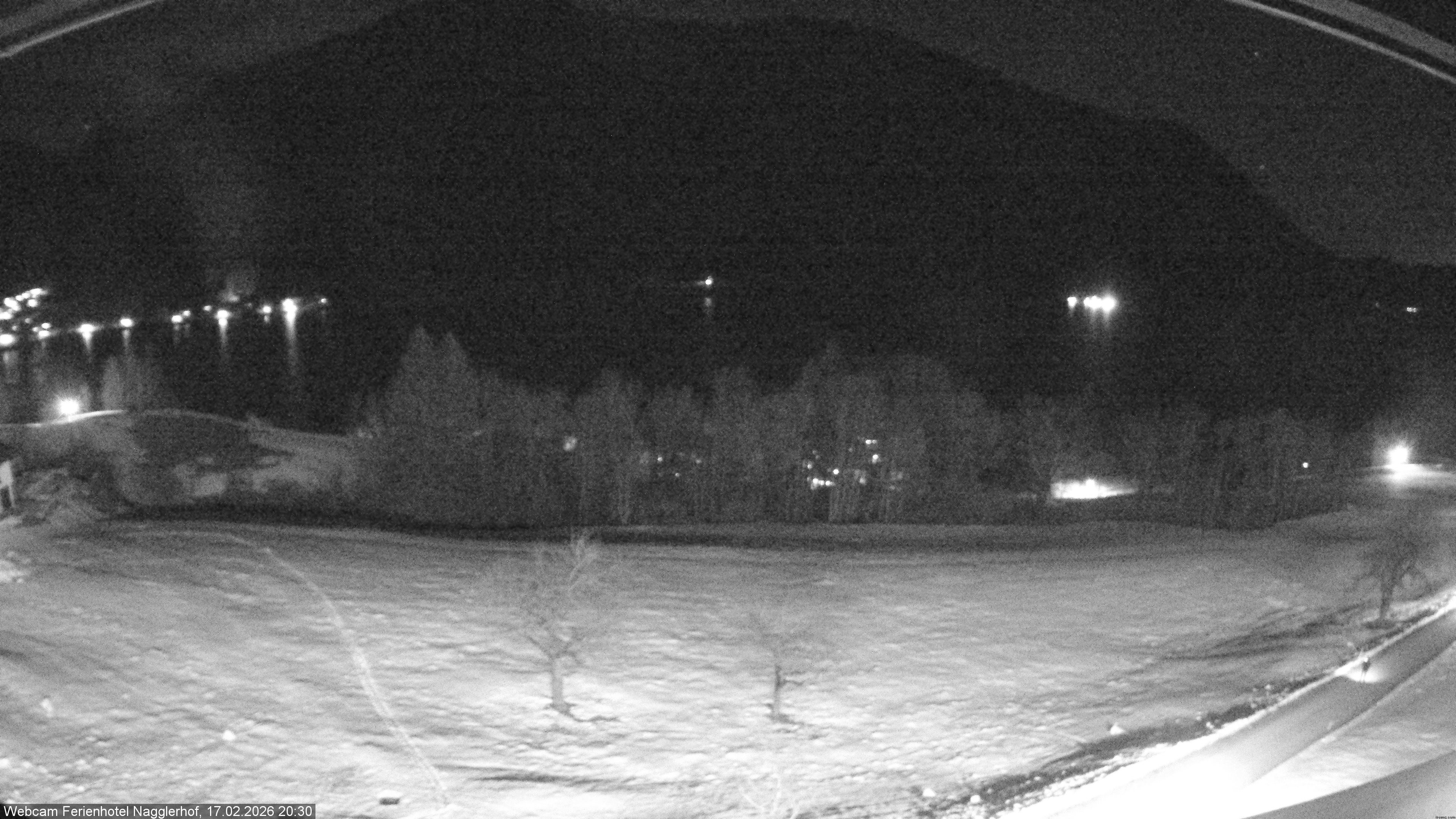 Archiv Foto Webcam Weißensee: Sicht vom Ferienhotel Nagglerhof