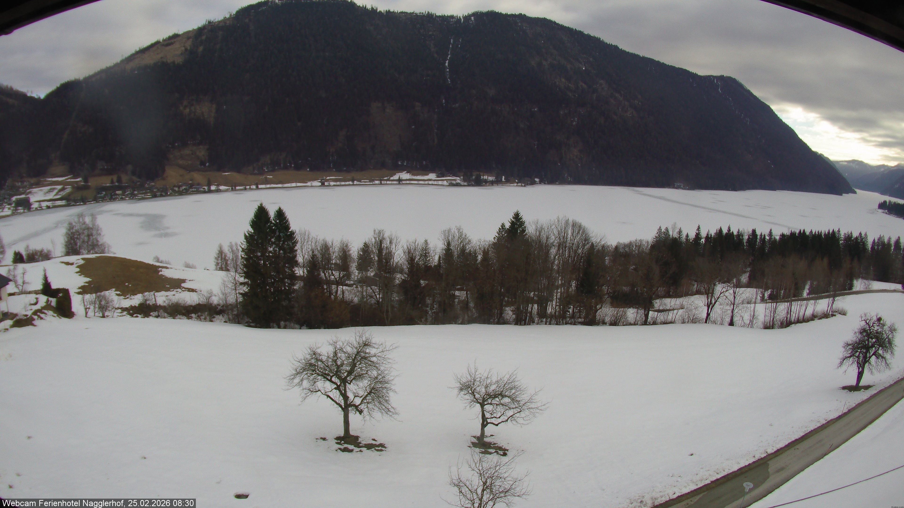 Archiv Foto Webcam Weißensee: Sicht vom Ferienhotel Nagglerhof