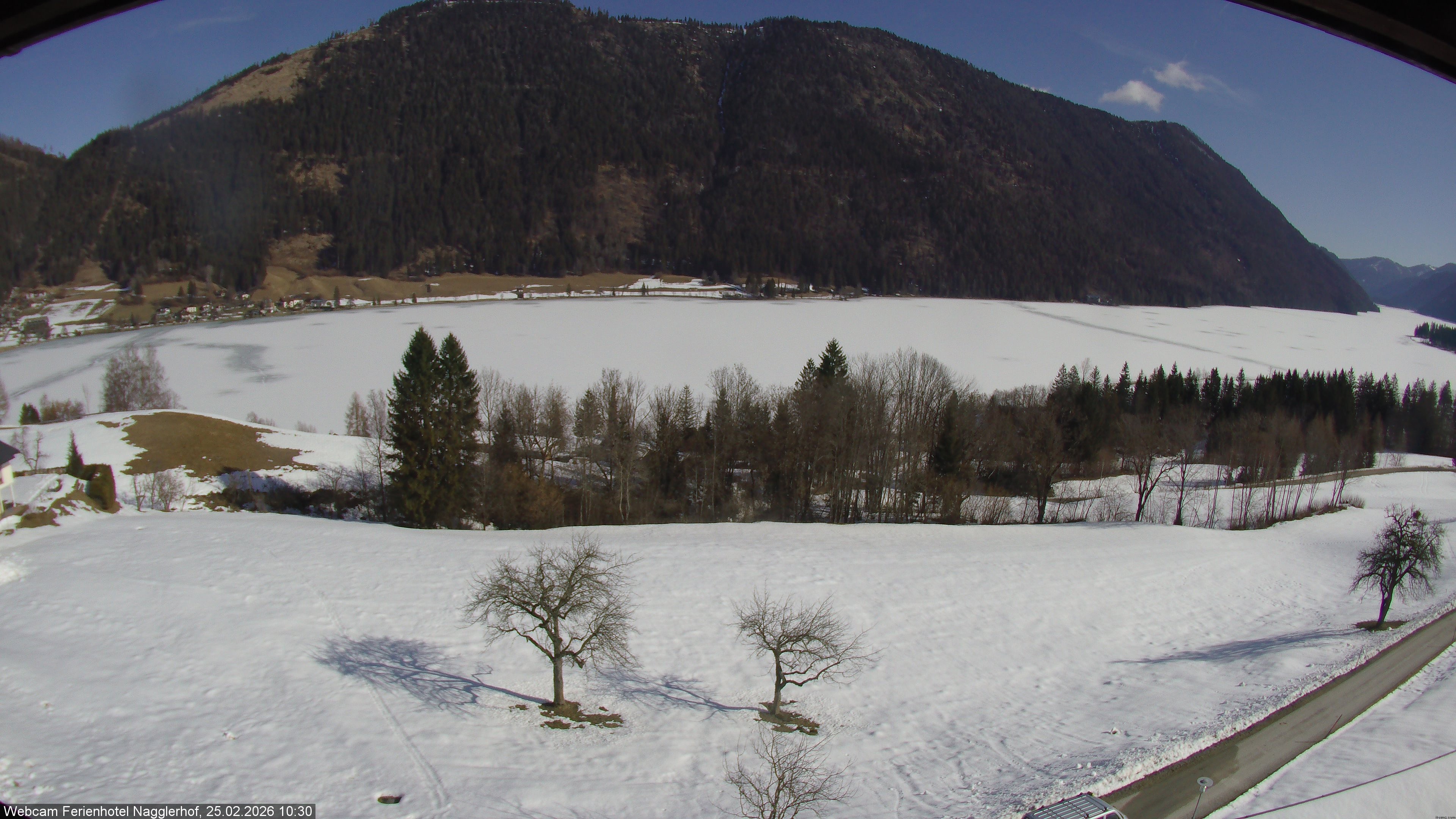 Archiv Foto Webcam Weißensee: Sicht vom Ferienhotel Nagglerhof