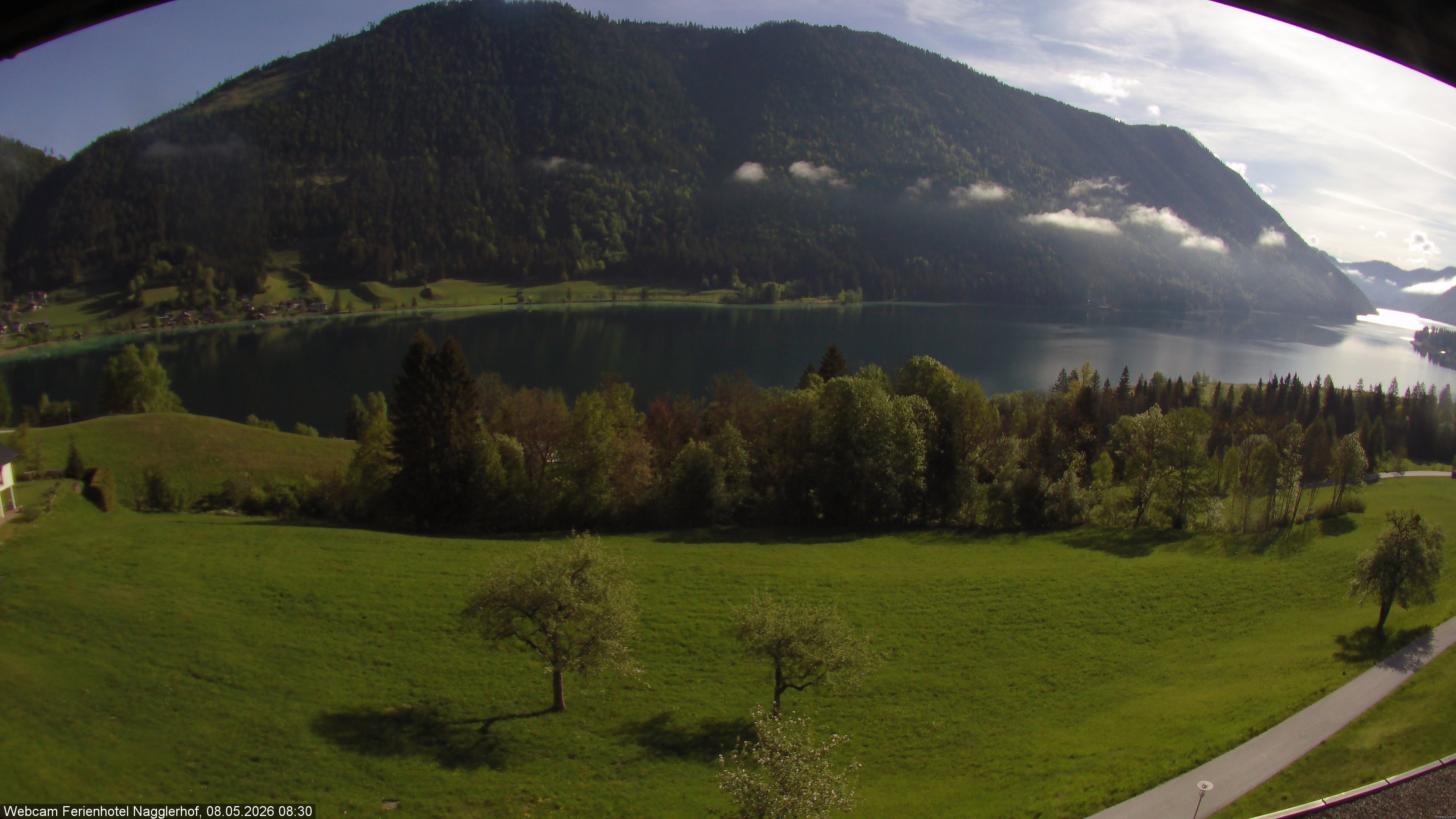 Archiv Foto Webcam Weißensee: Sicht vom Ferienhotel Nagglerhof