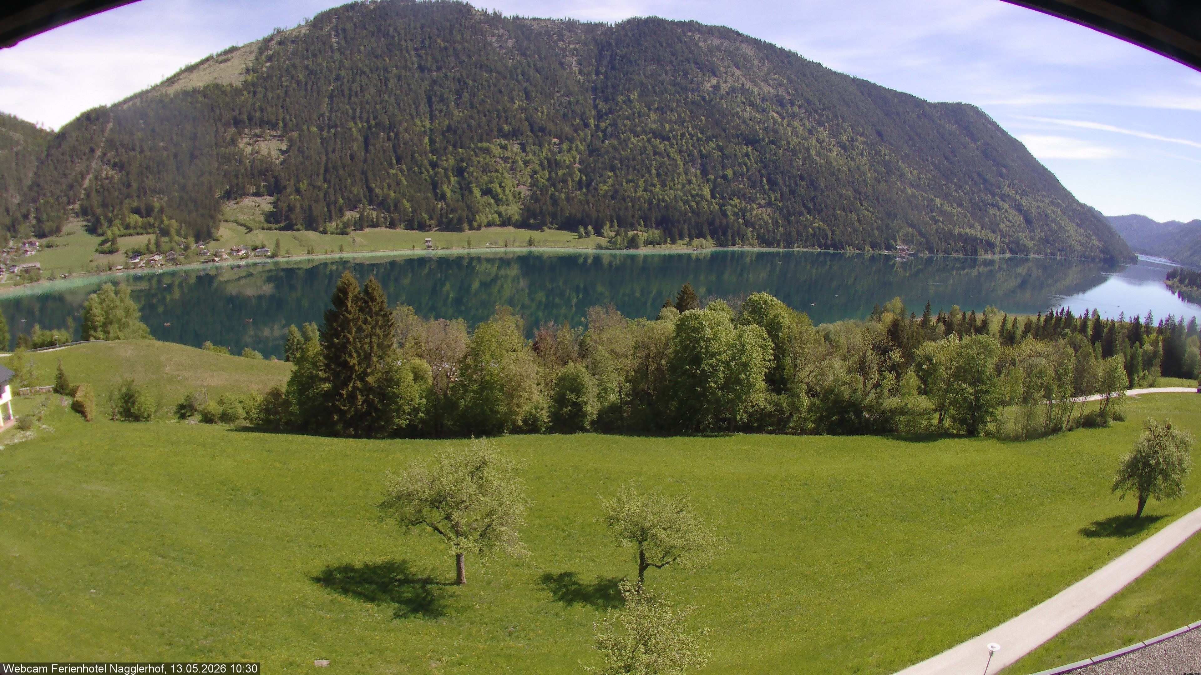 Archiv Foto Webcam Weißensee: Sicht vom Ferienhotel Nagglerhof