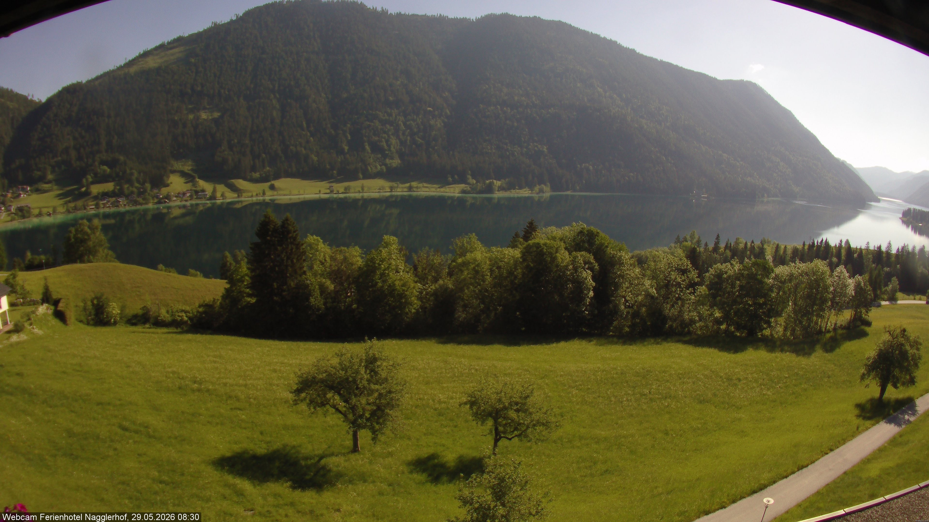 Archiv Foto Webcam Weißensee: Sicht vom Ferienhotel Nagglerhof