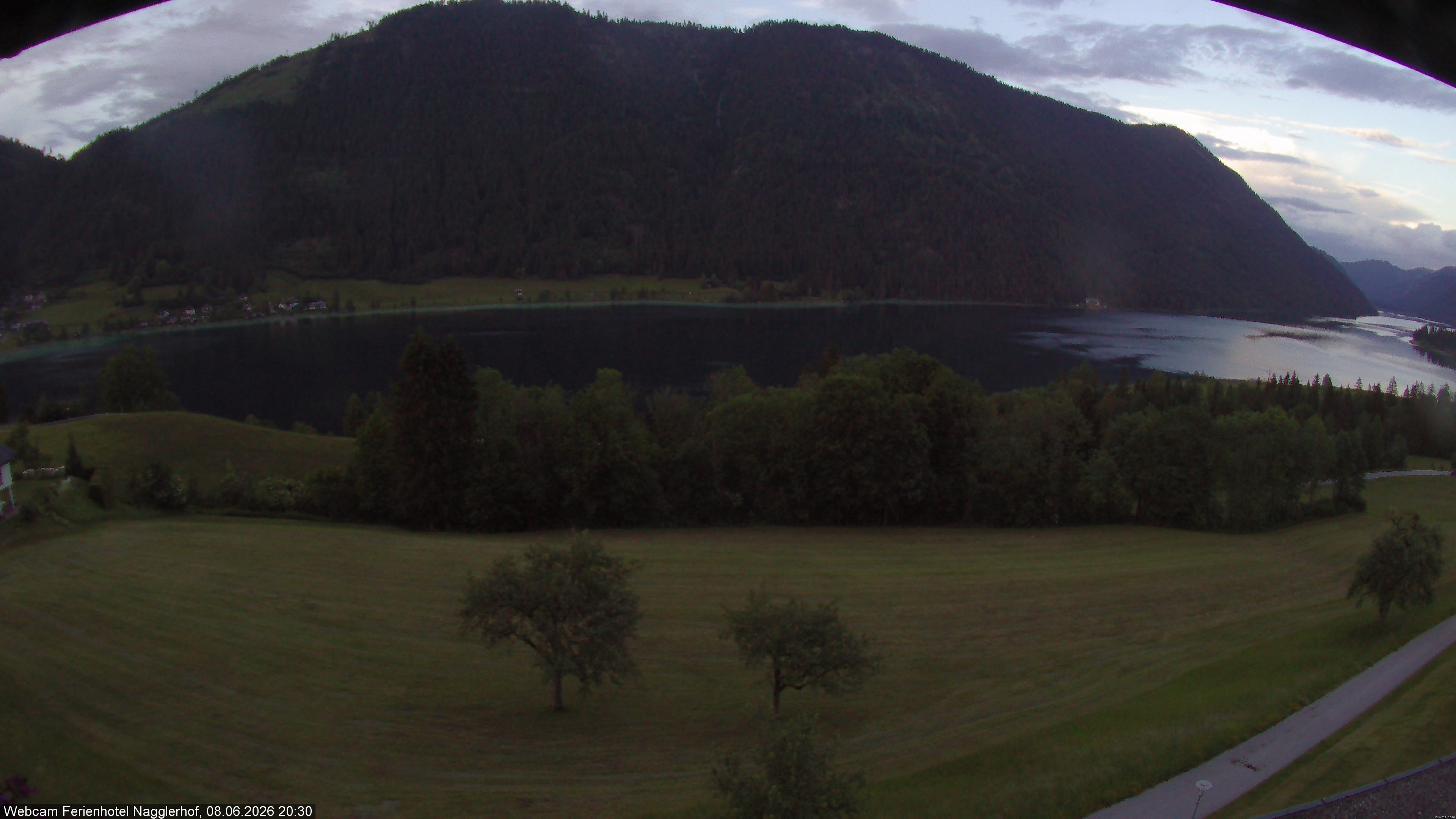 Archiv Foto Webcam Weißensee: Sicht vom Ferienhotel Nagglerhof