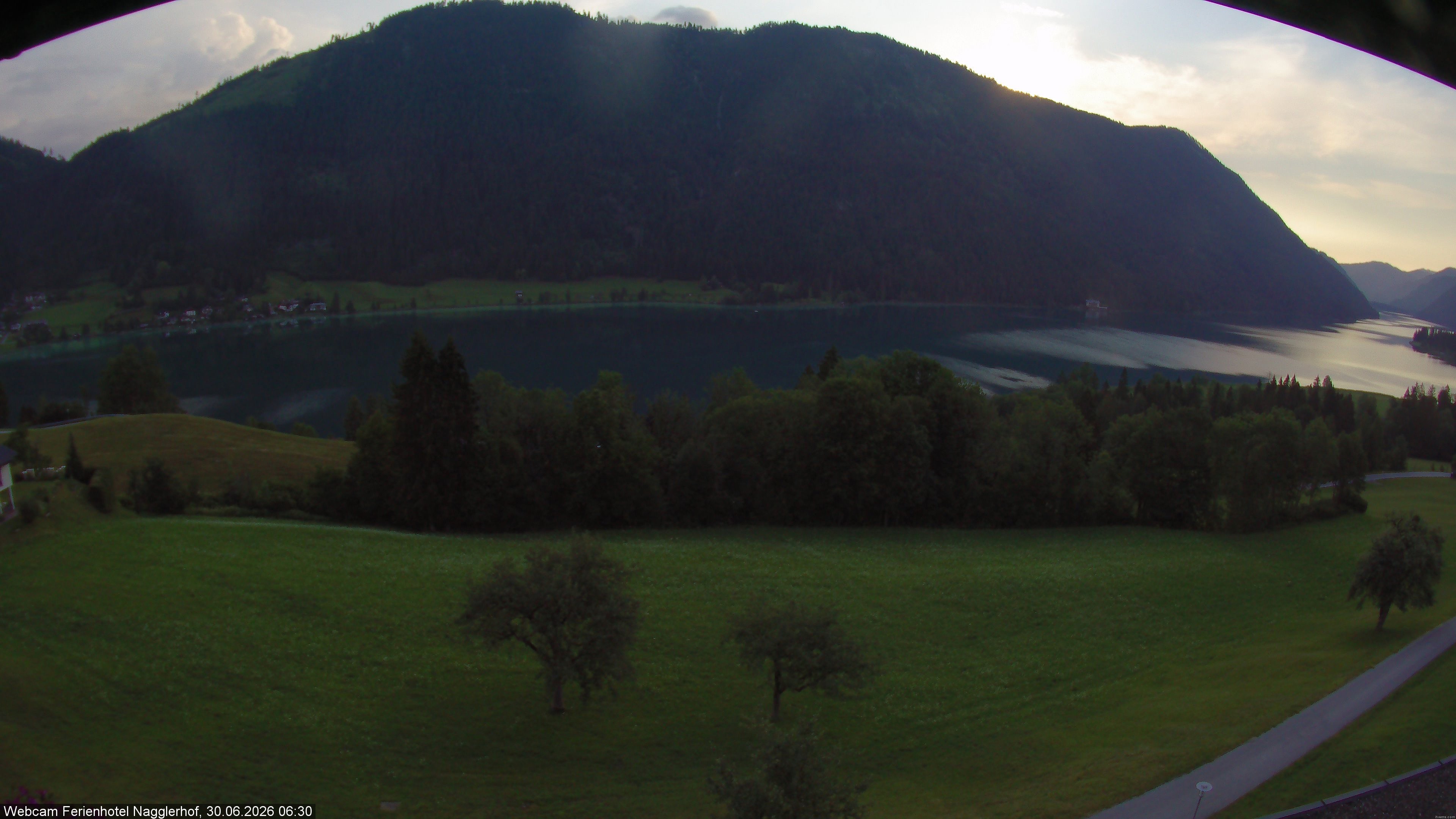 Archiv Foto Webcam Weißensee: Sicht vom Ferienhotel Nagglerhof