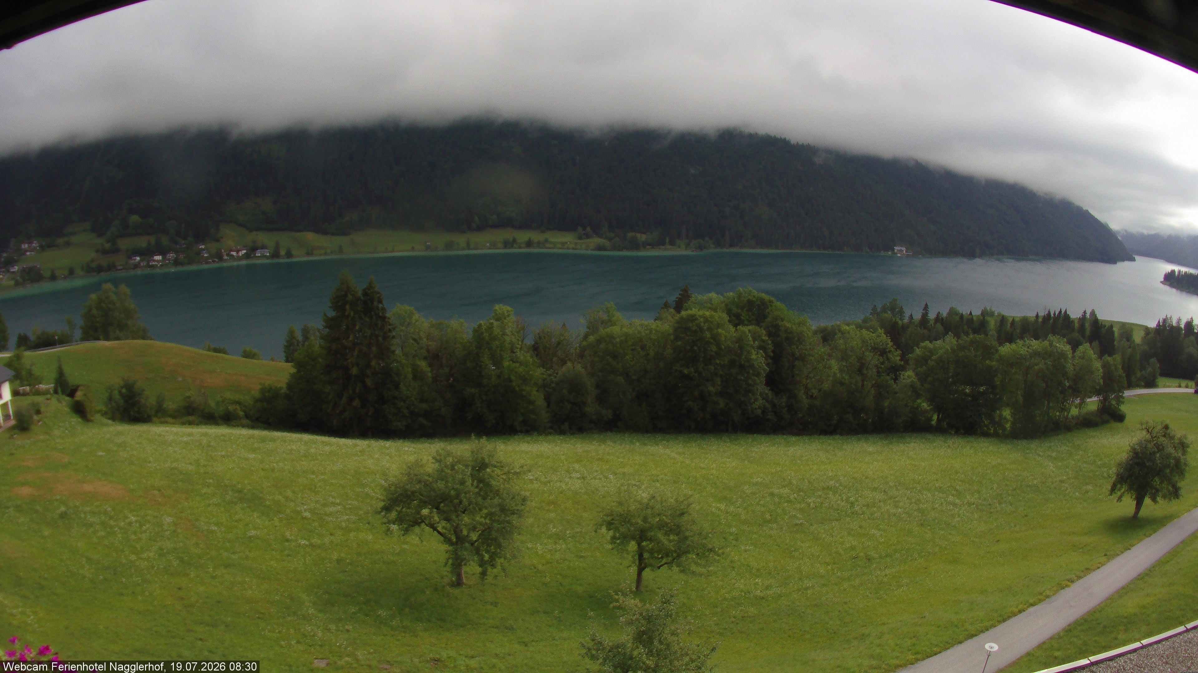 Archiv Foto Webcam Weißensee: Sicht vom Ferienhotel Nagglerhof