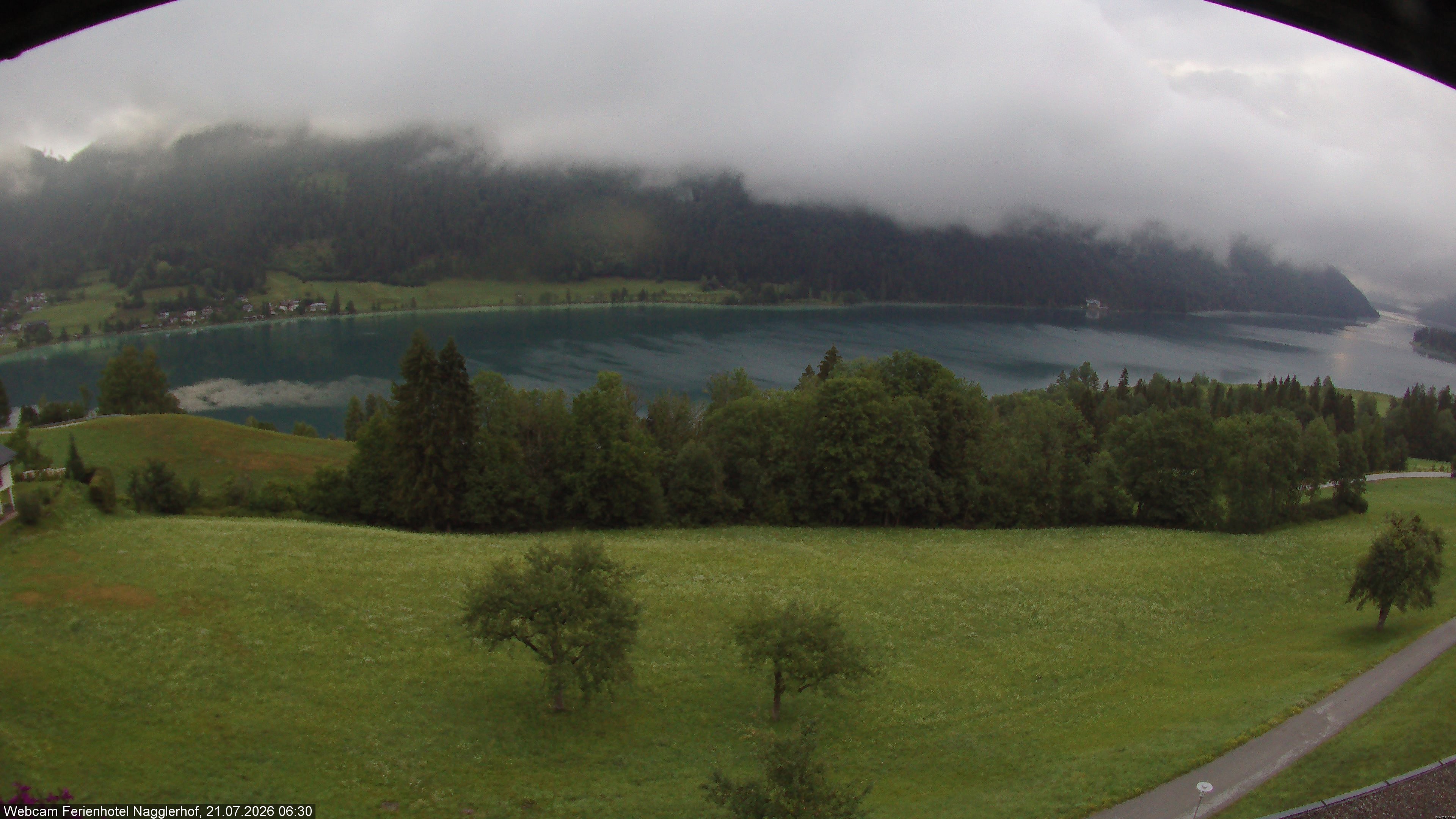 Archiv Foto Webcam Weißensee: Sicht vom Ferienhotel Nagglerhof