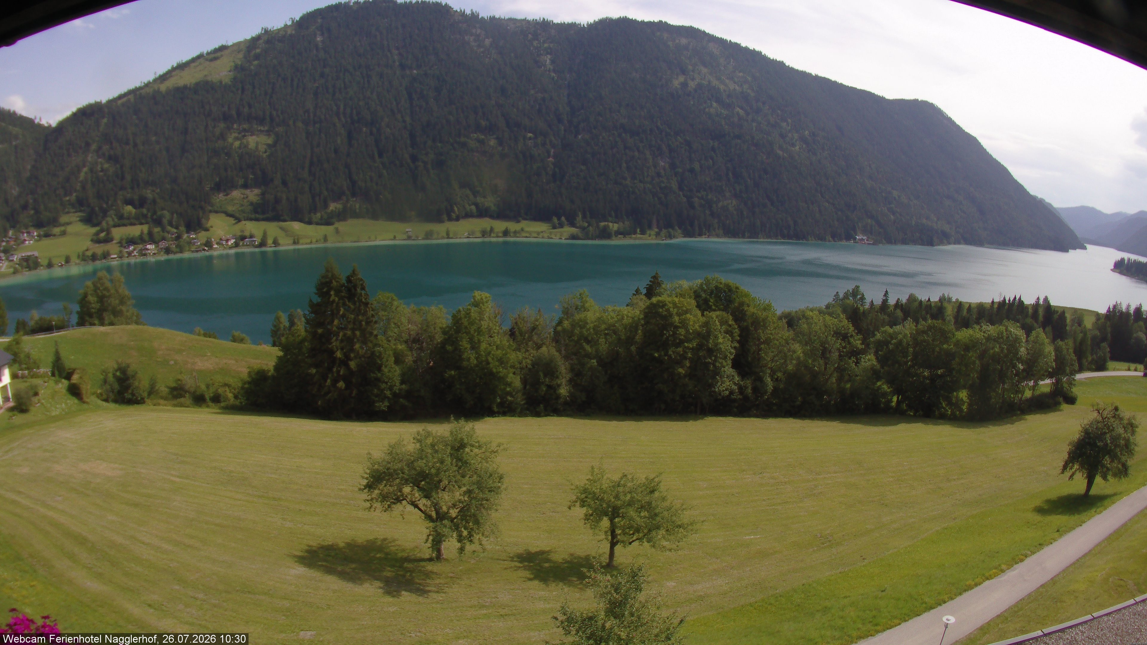 Archiv Foto Webcam Weißensee: Sicht vom Ferienhotel Nagglerhof