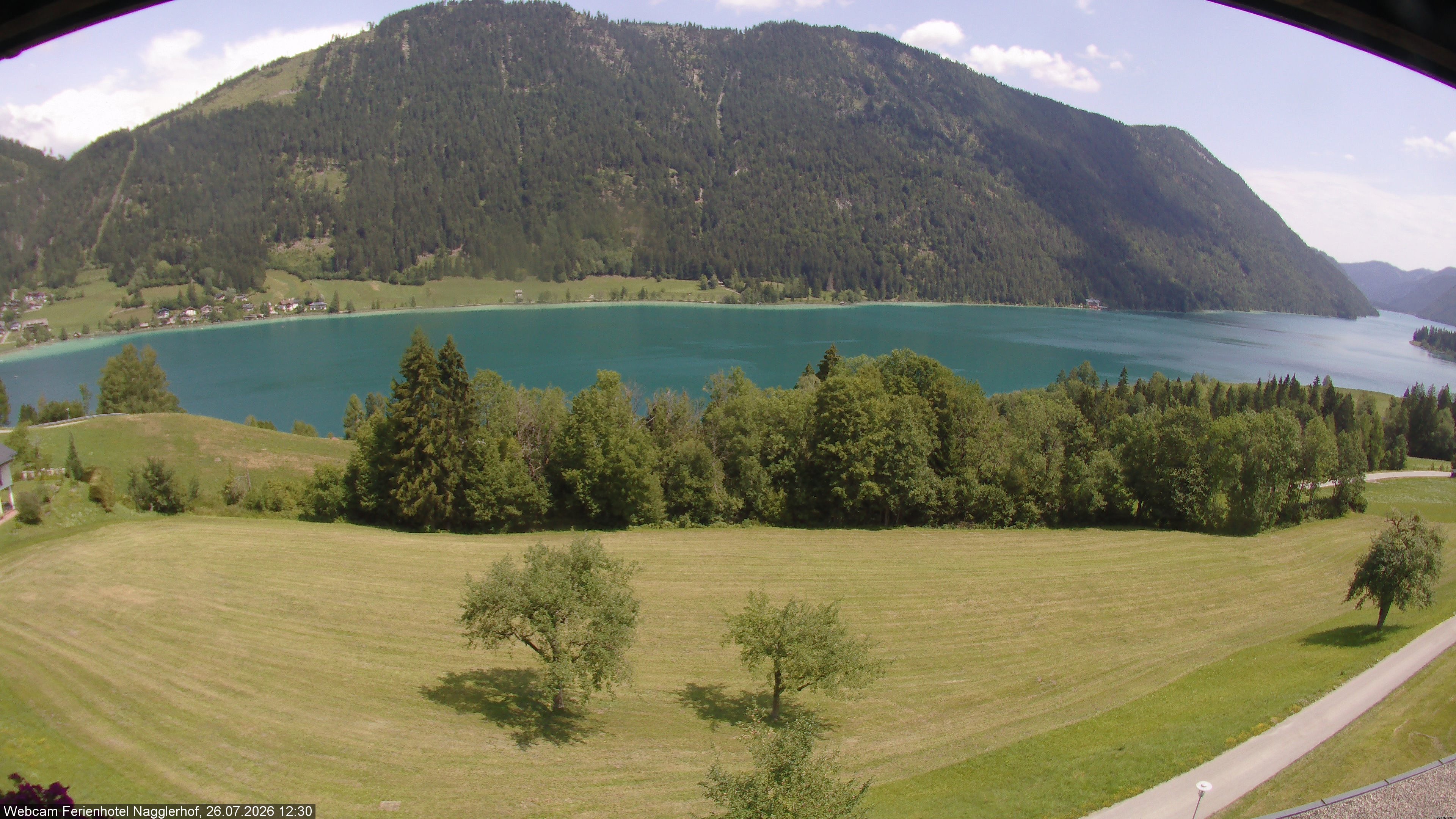 Archiv Foto Webcam Weißensee: Sicht vom Ferienhotel Nagglerhof