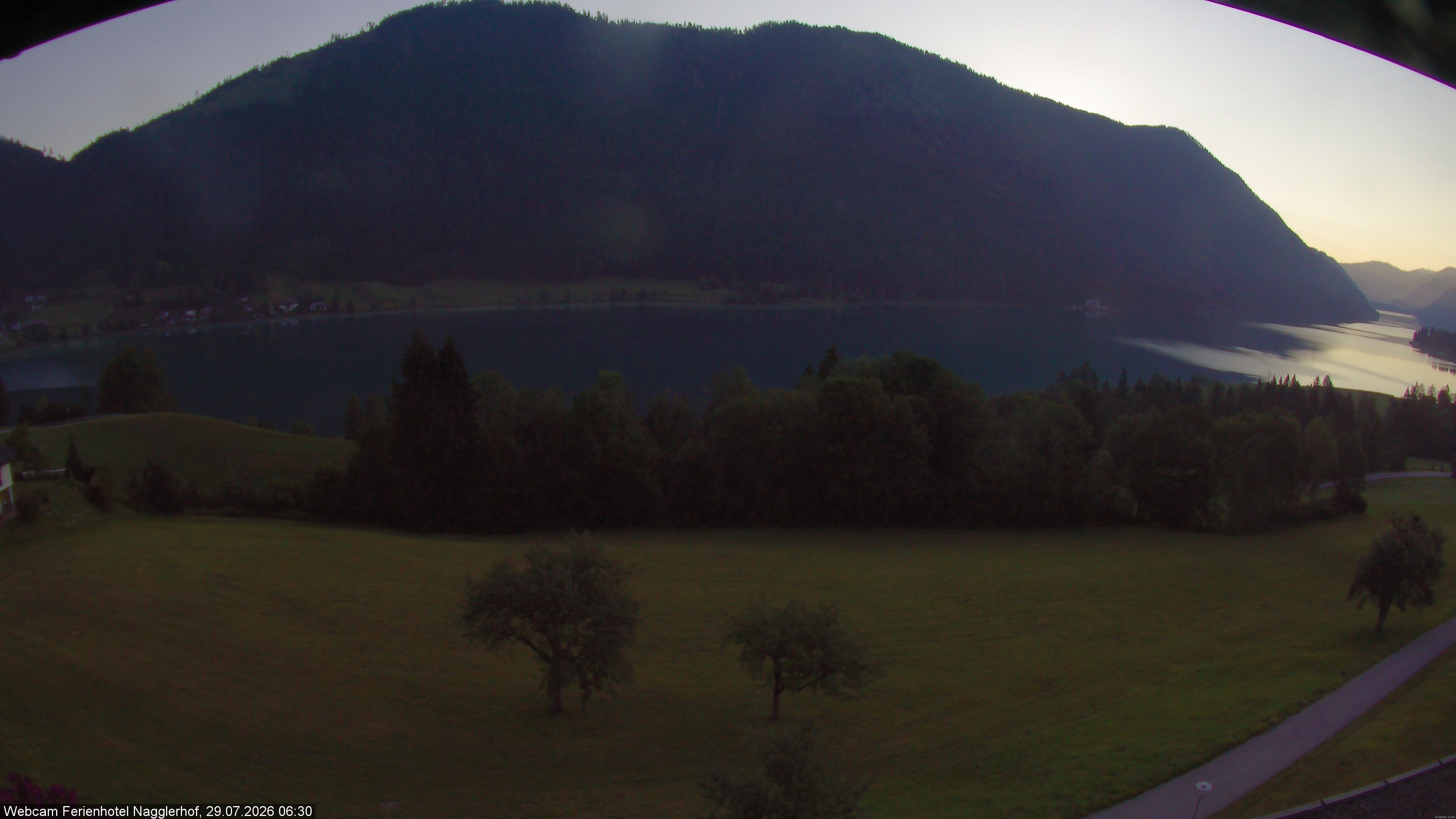 Archiv Foto Webcam Weißensee: Sicht vom Ferienhotel Nagglerhof