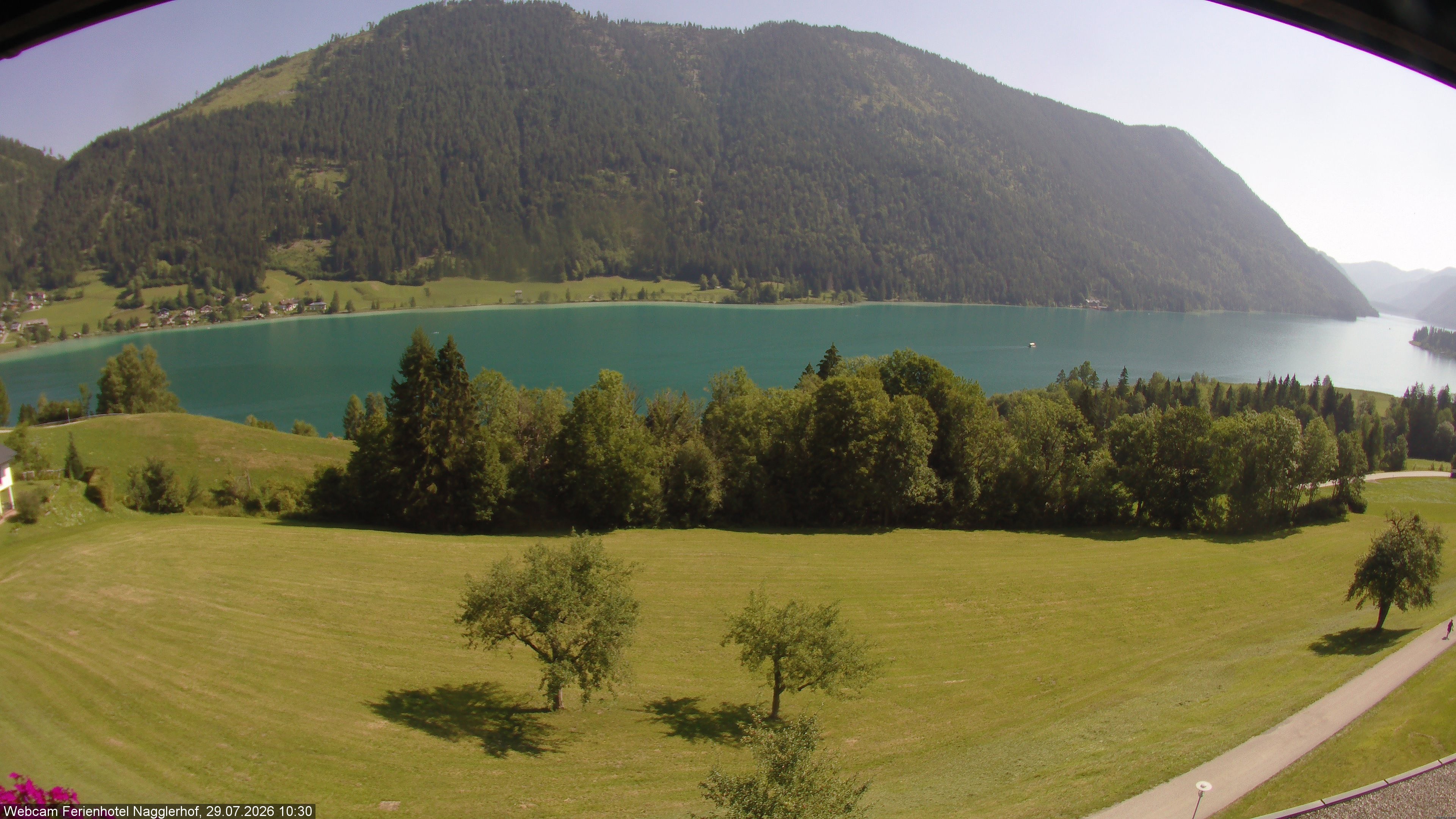 Archiv Foto Webcam Weißensee: Sicht vom Ferienhotel Nagglerhof