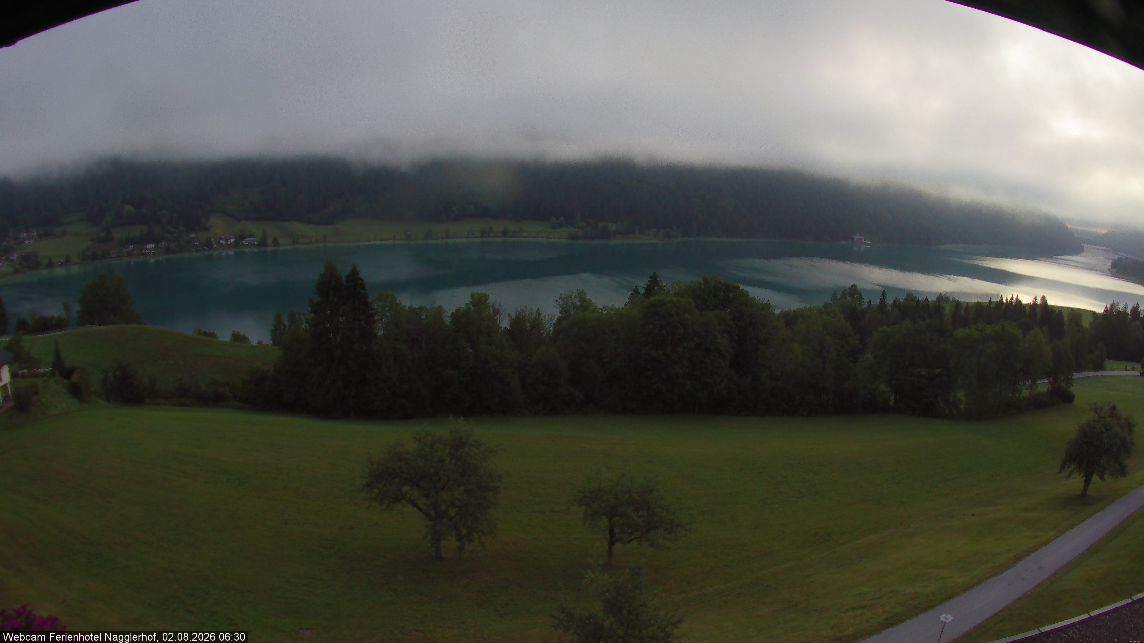 Archiv Foto Webcam Weißensee: Sicht vom Ferienhotel Nagglerhof
