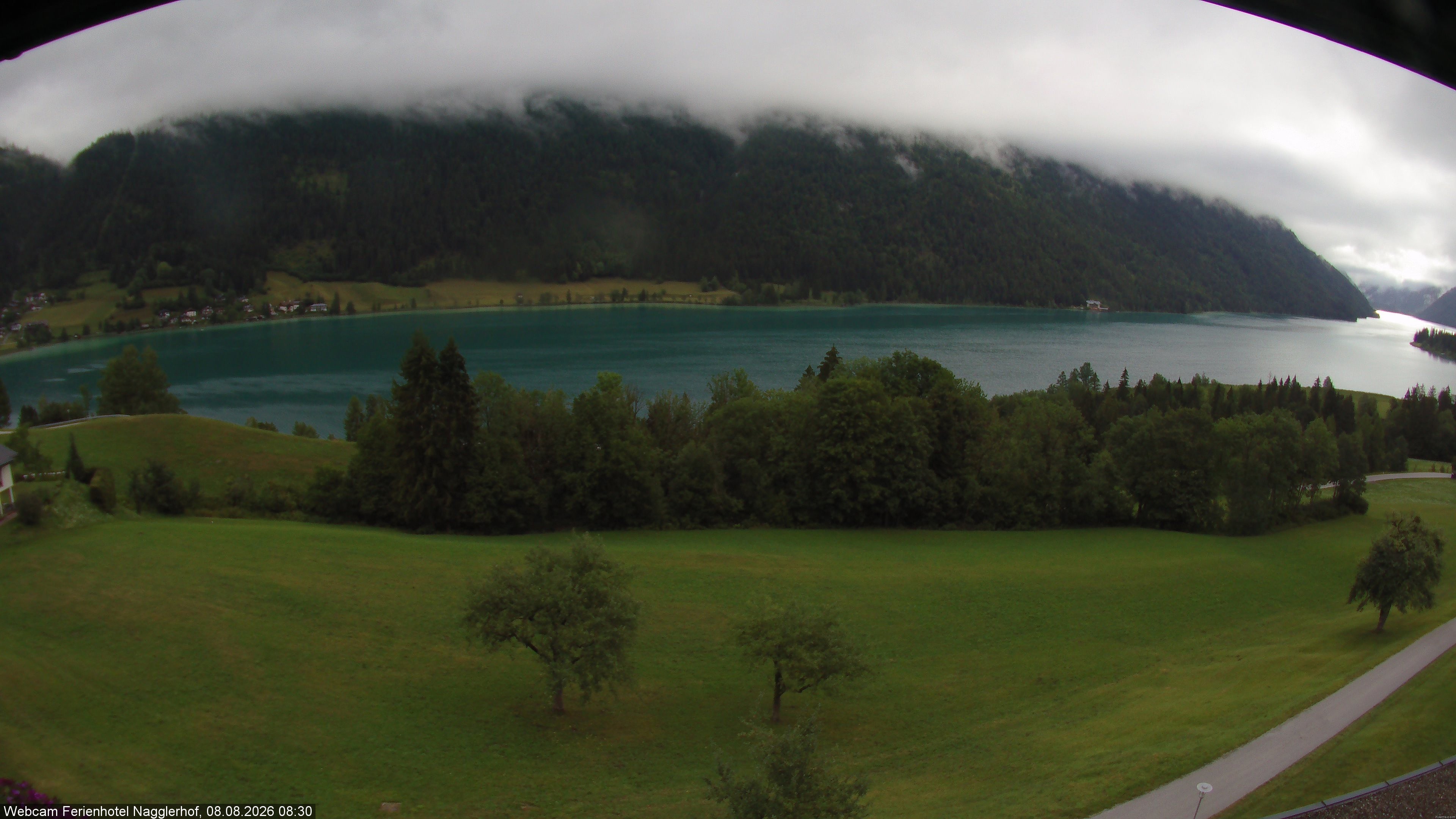 Archiv Foto Webcam Weißensee: Sicht vom Ferienhotel Nagglerhof