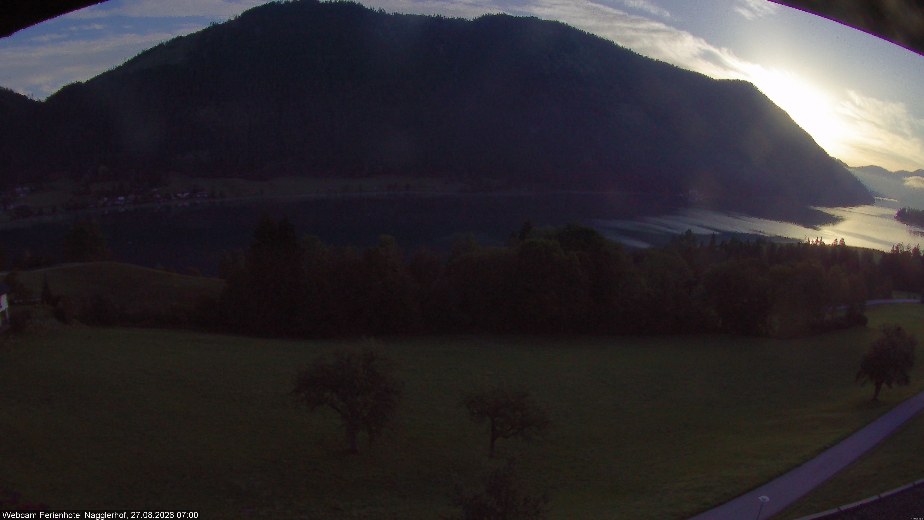 Archiv Foto Webcam Weißensee: Sicht vom Ferienhotel Nagglerhof