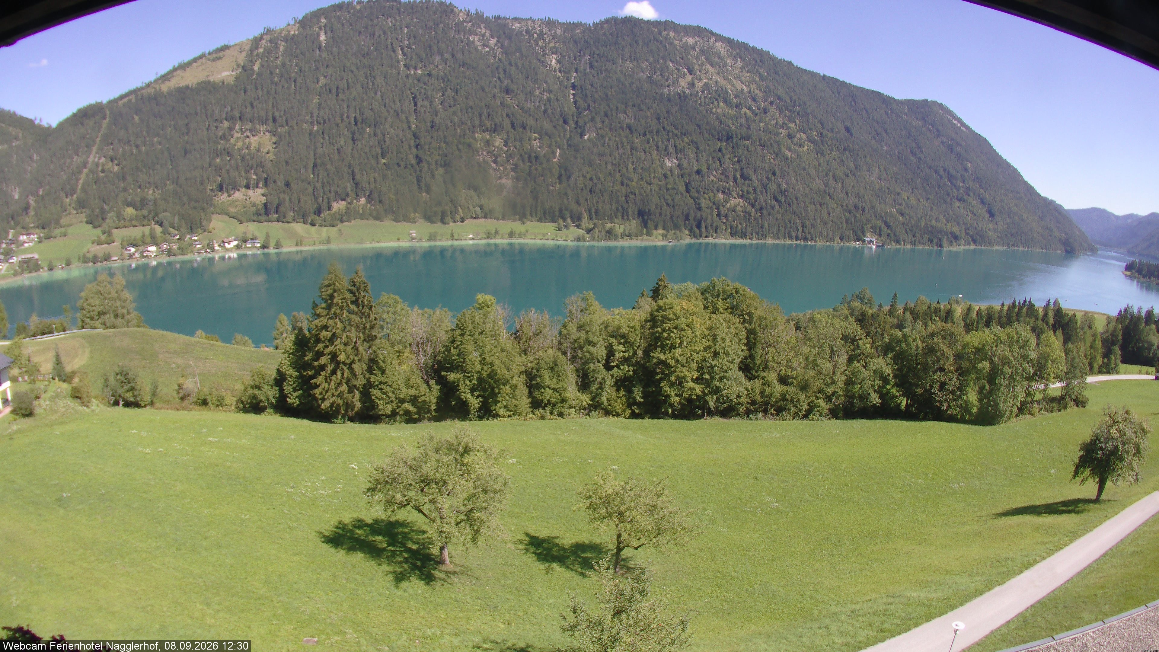 Archiv Foto Webcam Weißensee: Sicht vom Ferienhotel Nagglerhof