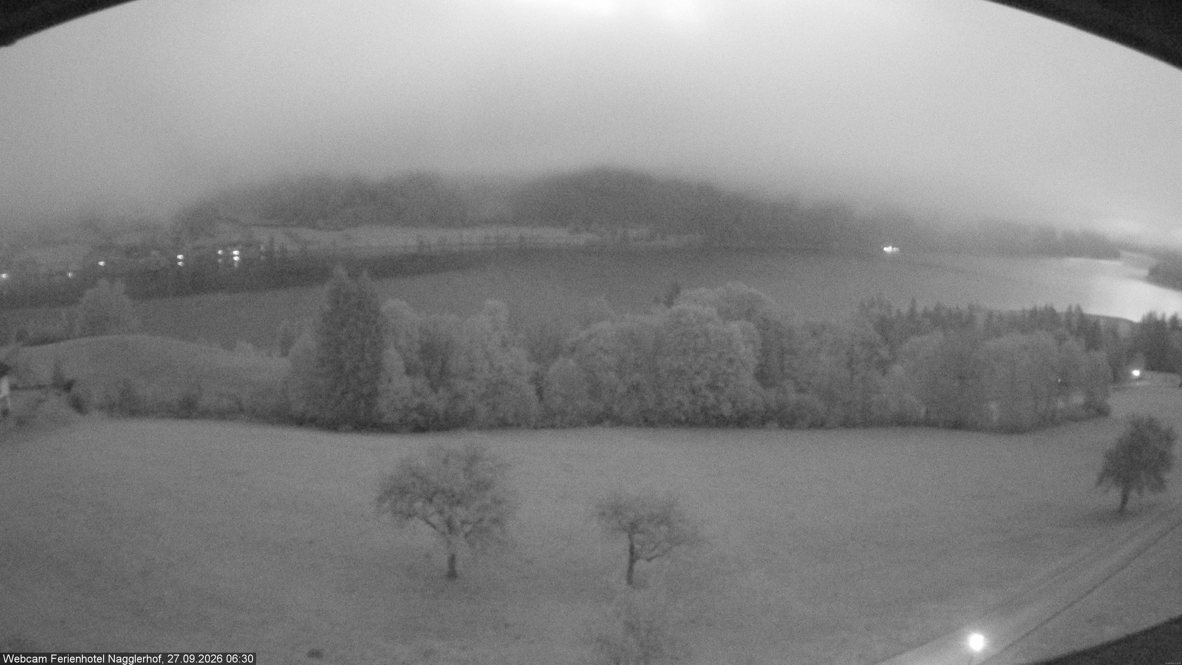 Archiv Foto Webcam Weißensee: Sicht vom Ferienhotel Nagglerhof