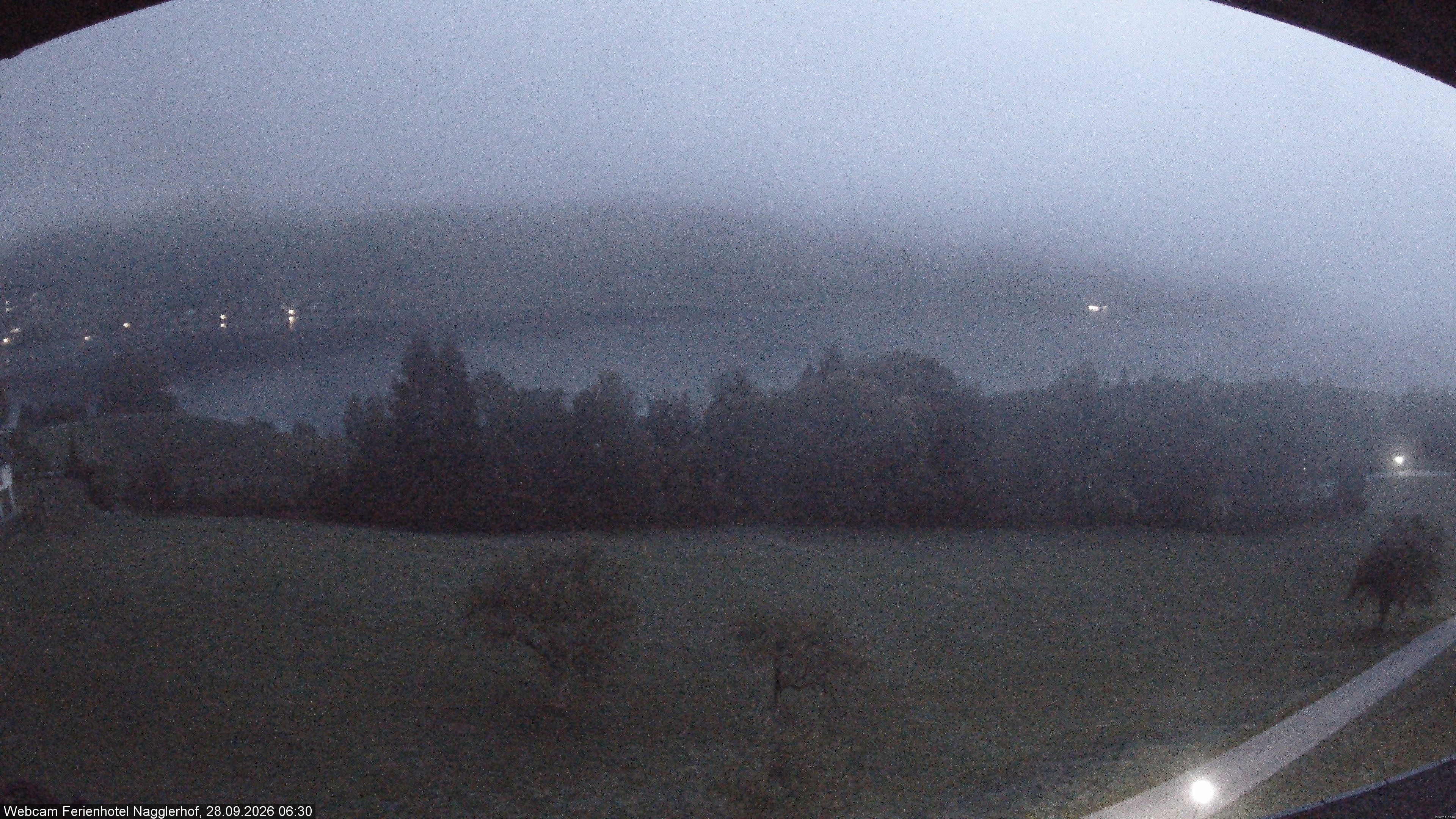 Archiv Foto Webcam Weißensee: Sicht vom Ferienhotel Nagglerhof