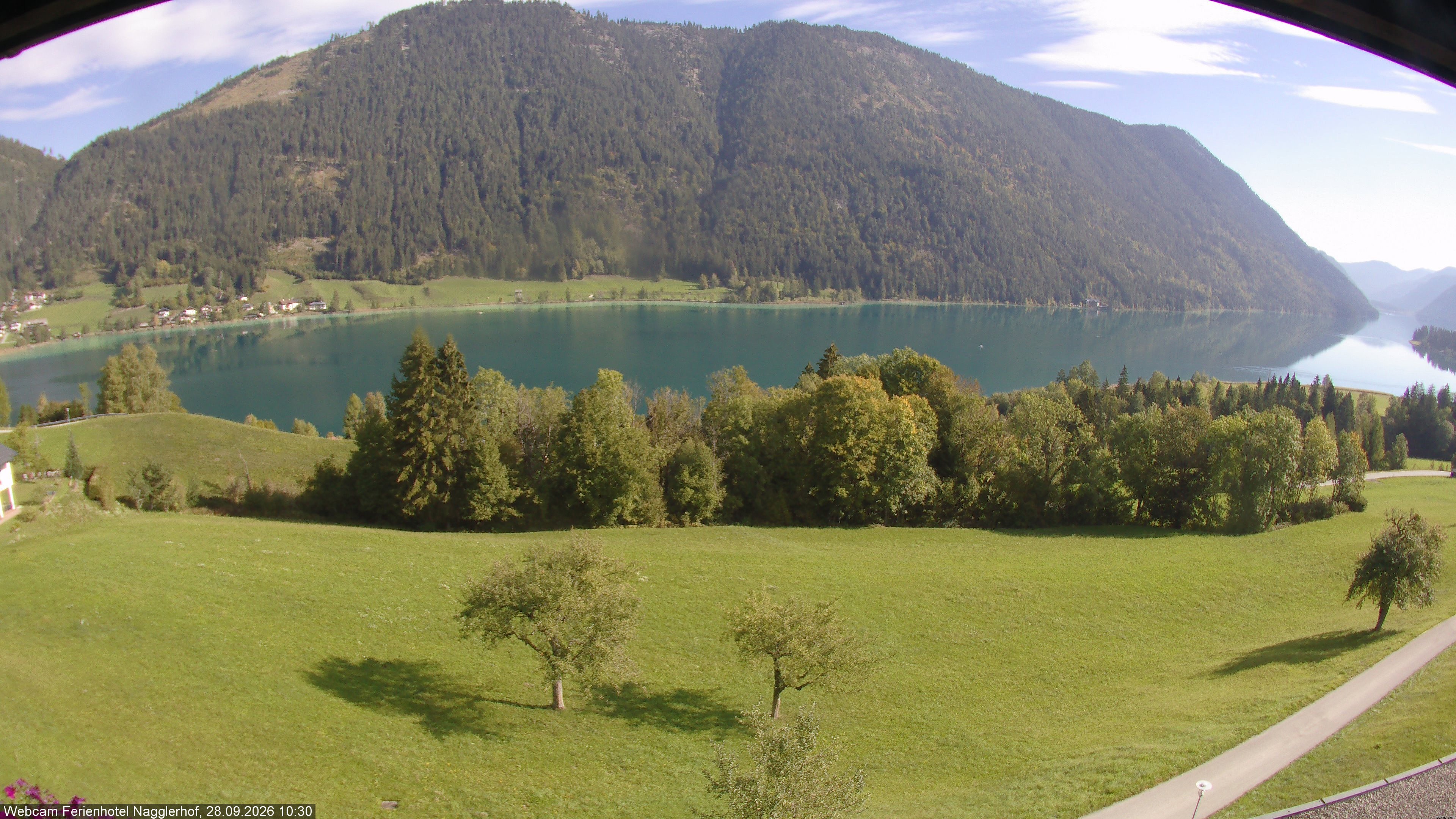 Archiv Foto Webcam Weißensee: Sicht vom Ferienhotel Nagglerhof