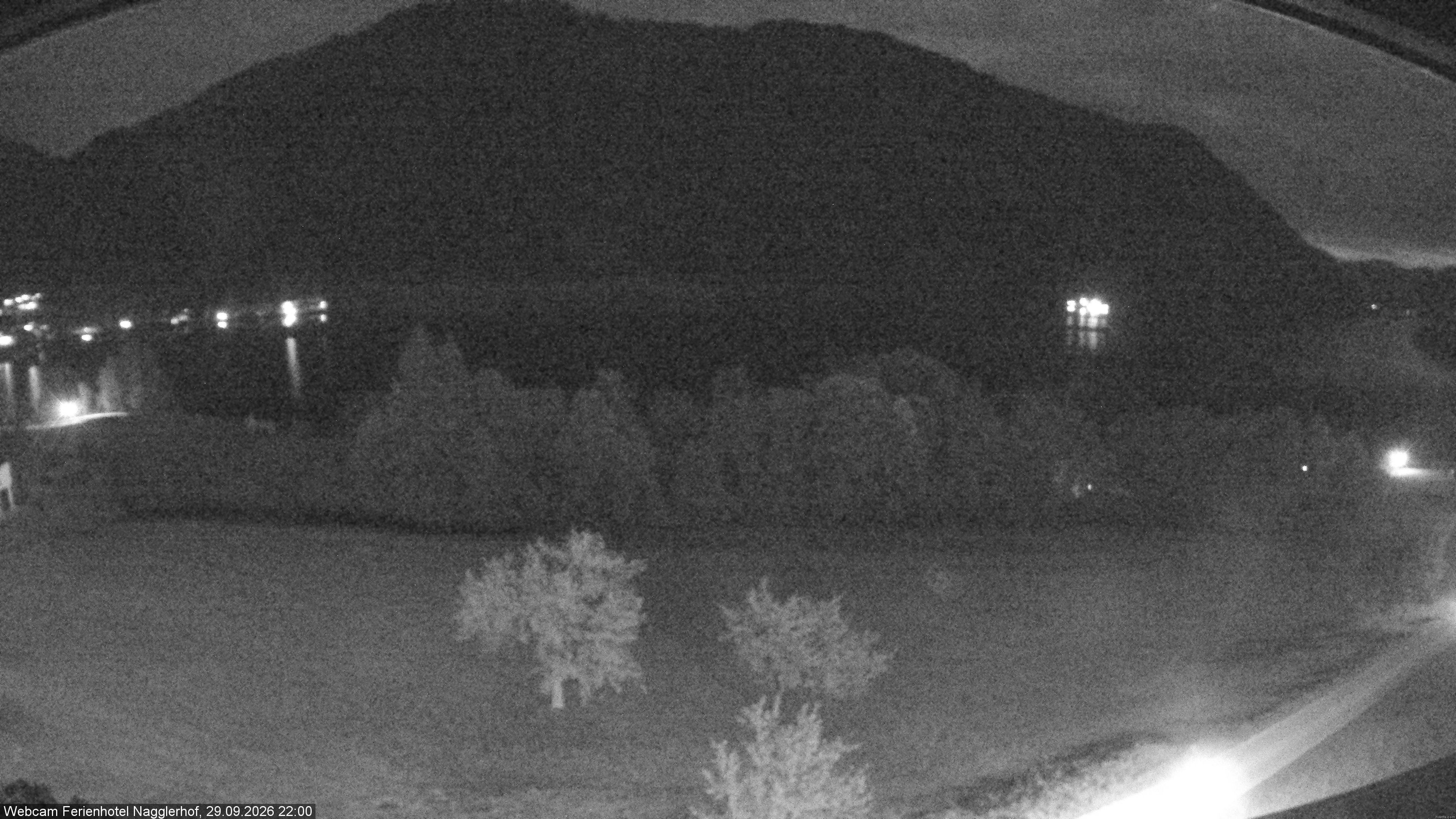 Archiv Foto Webcam Weißensee: Sicht vom Ferienhotel Nagglerhof