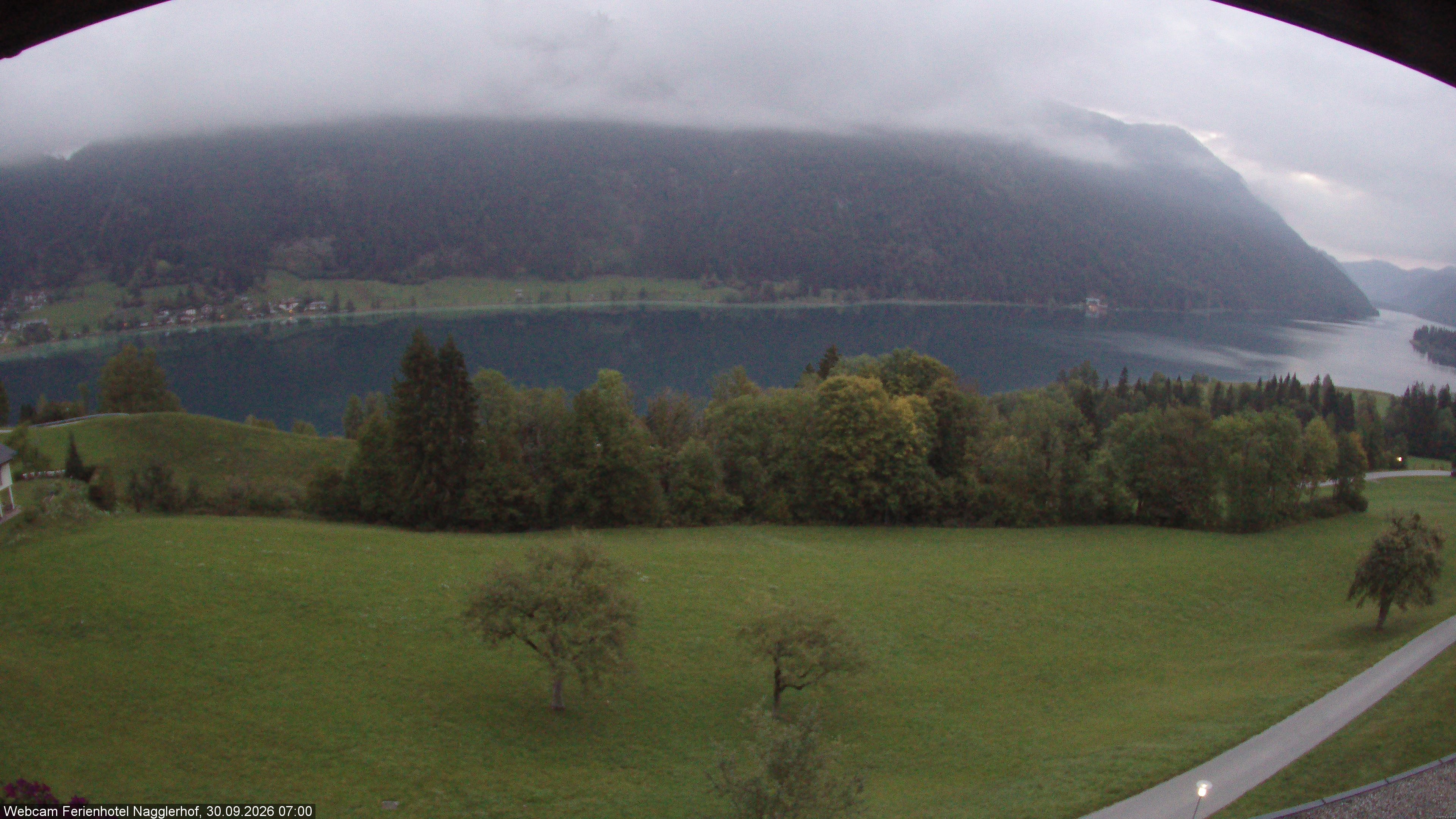 Archiv Foto Webcam Weißensee: Sicht vom Ferienhotel Nagglerhof