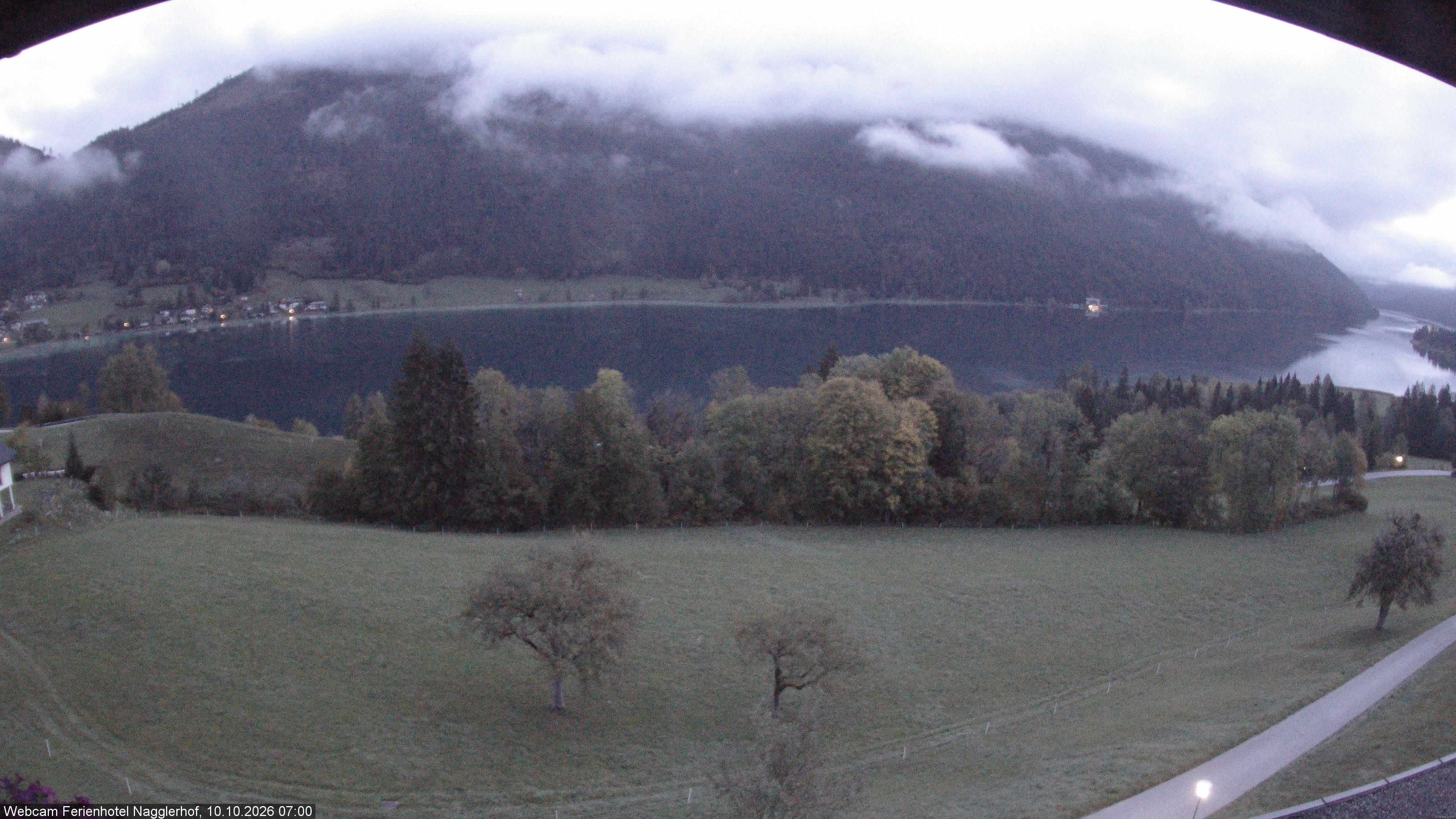 Archiv Foto Webcam Weißensee: Sicht vom Ferienhotel Nagglerhof