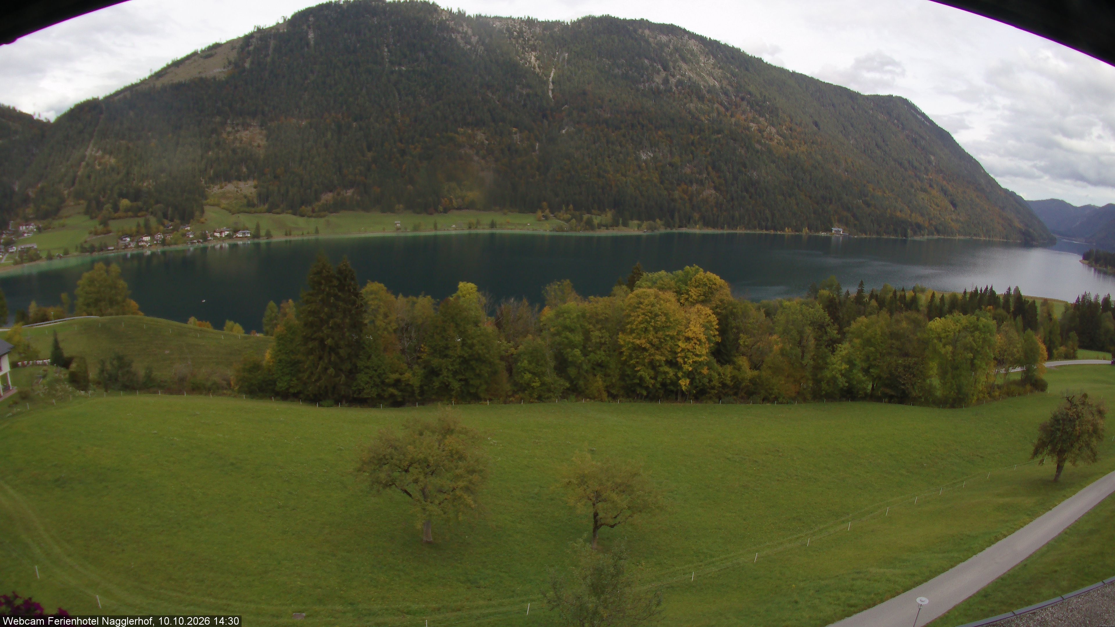 Archiv Foto Webcam Weißensee: Sicht vom Ferienhotel Nagglerhof