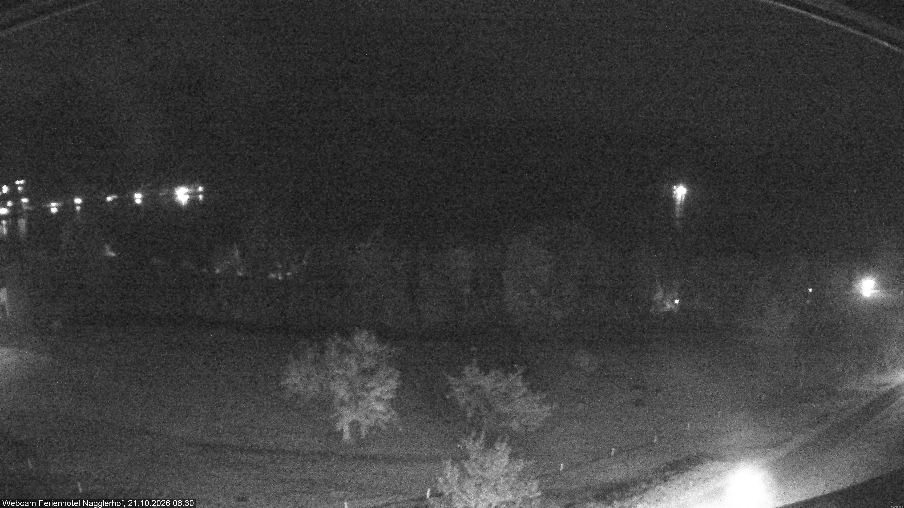 Archiv Foto Webcam Weißensee: Sicht vom Ferienhotel Nagglerhof