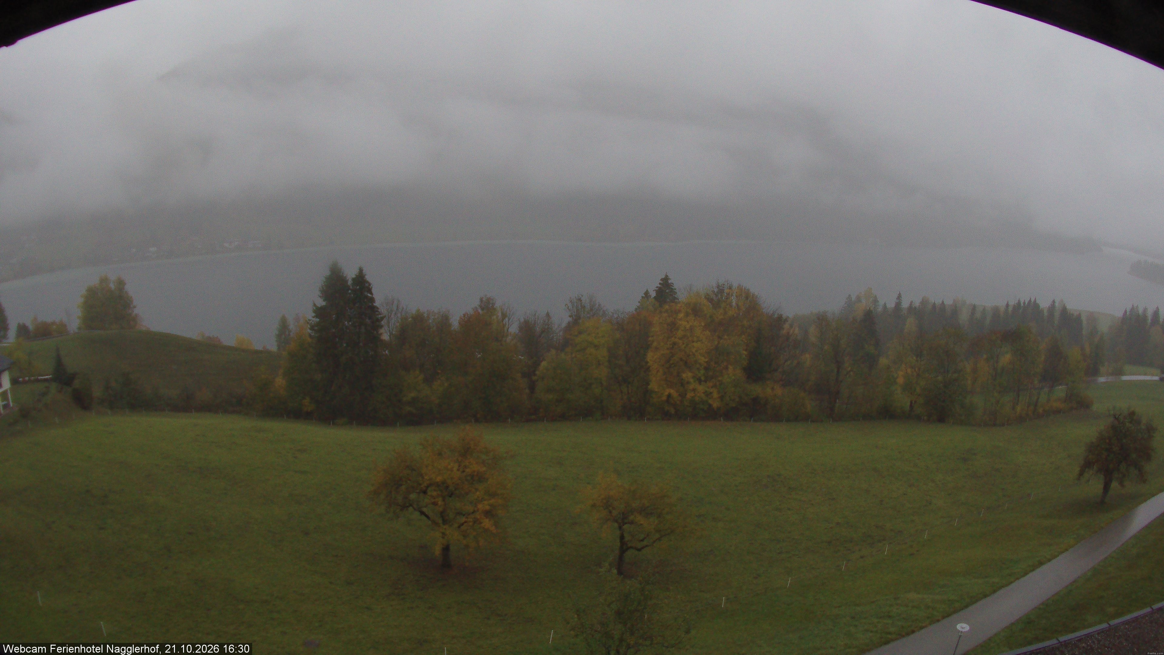 Archiv Foto Webcam Weißensee: Sicht vom Ferienhotel Nagglerhof