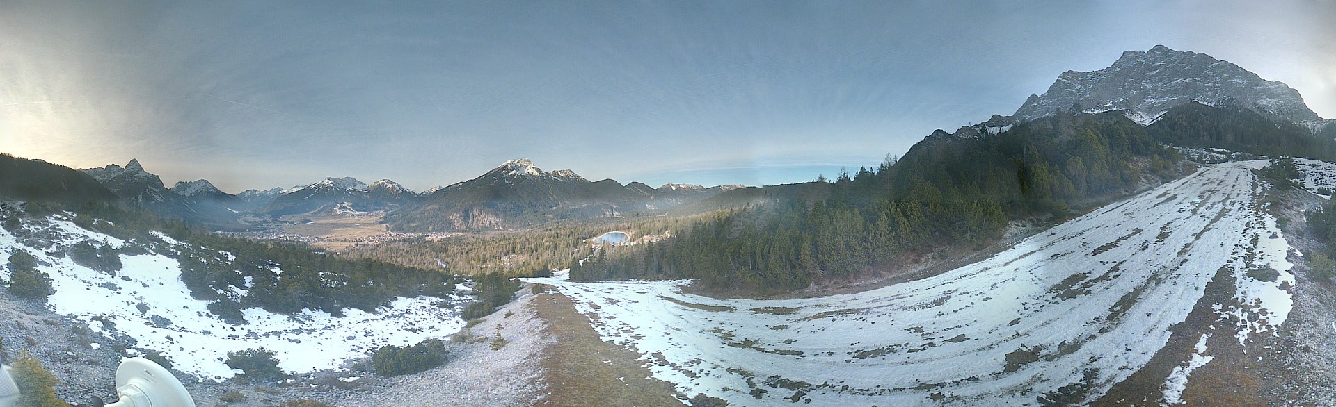 Archiv Foto Webcam Weißlähnabfahrt, Skigebiet Ehrwald