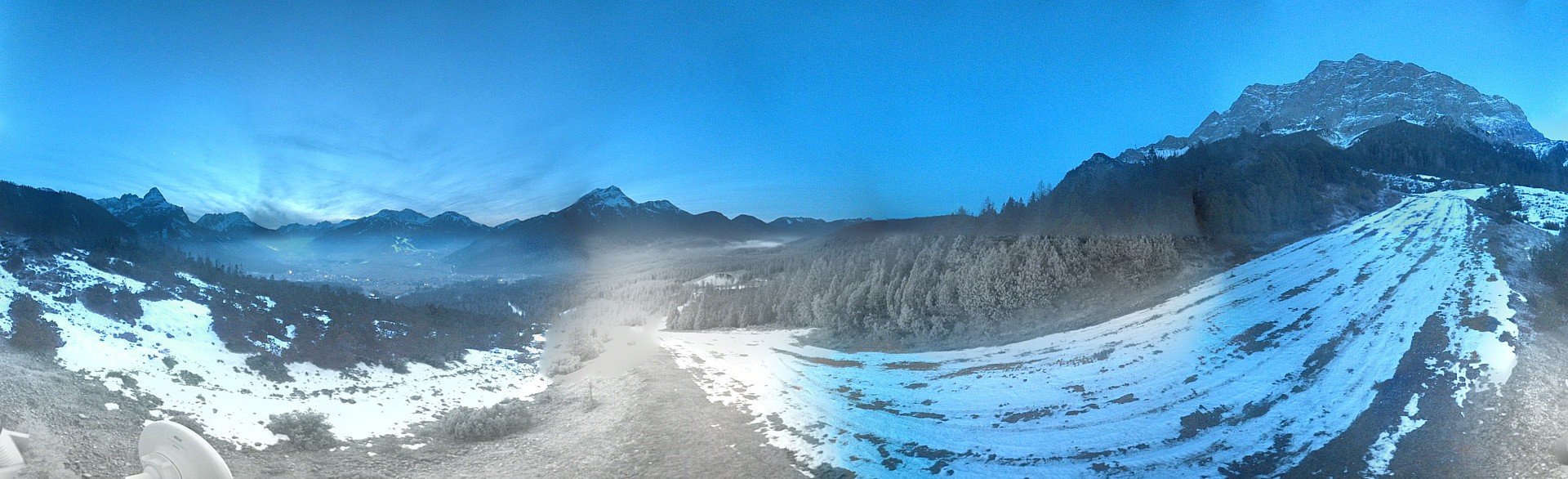 Archiv Foto Webcam Weißlähnabfahrt, Skigebiet Ehrwald