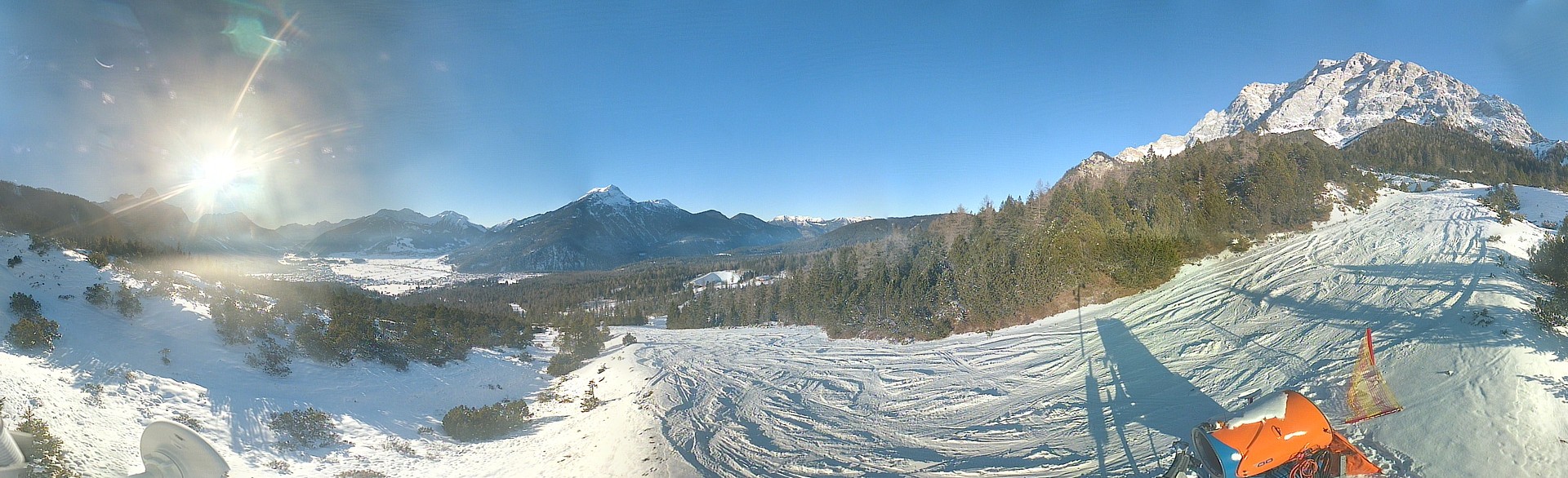 Archiv Foto Webcam Weißlähnabfahrt, Skigebiet Ehrwald