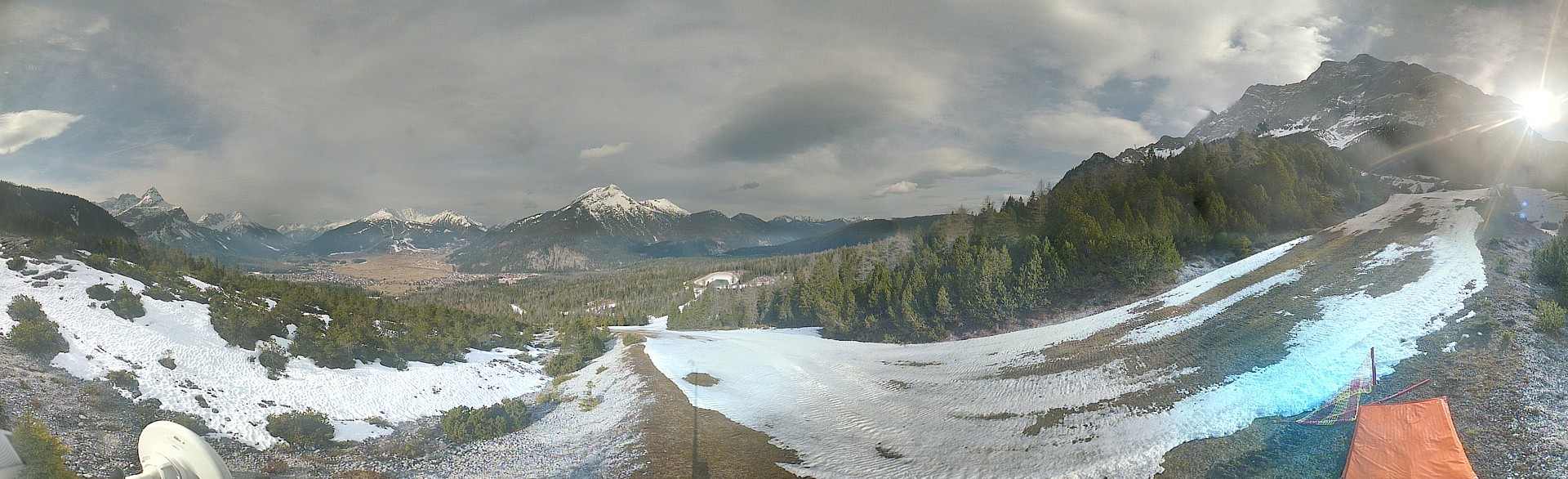 Archiv Foto Webcam Weißlähnabfahrt, Skigebiet Ehrwald