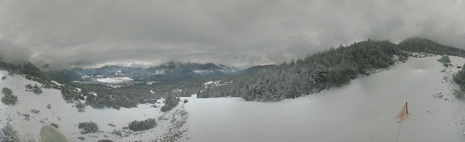 Archiv Foto Webcam Weißlähnabfahrt, Skigebiet Ehrwald