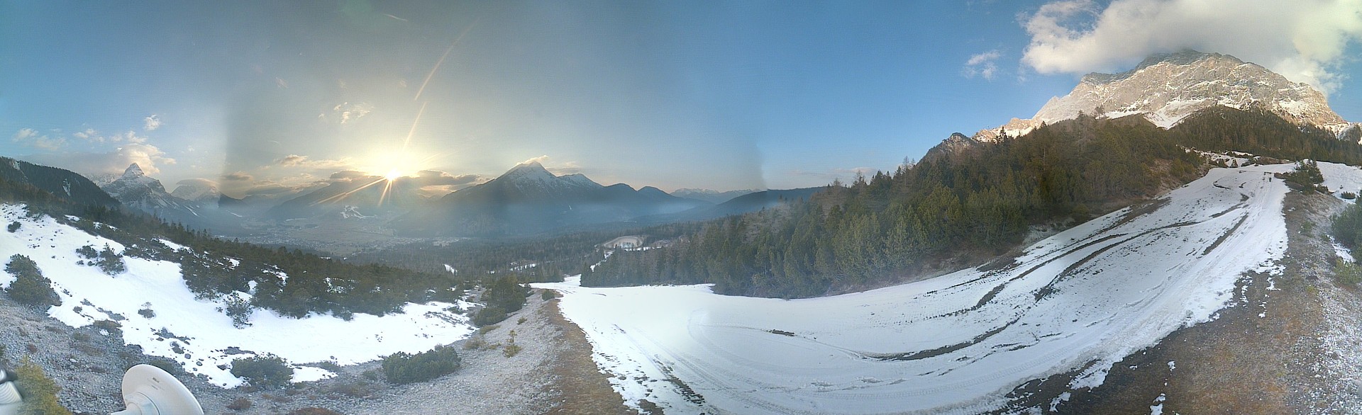 Archived image Webcam "Weißlähnabfahrt" ski slope