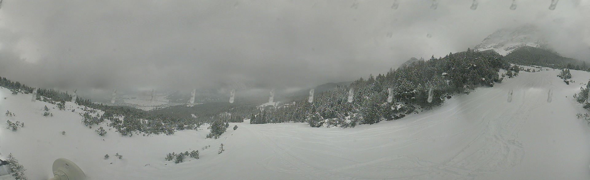 Archiv Foto Webcam Weißlähnabfahrt, Skigebiet Ehrwald