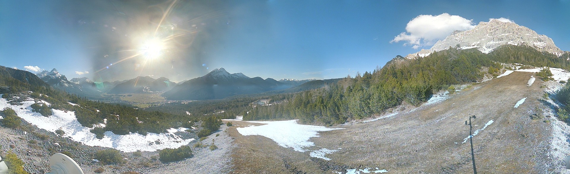 Archived image Webcam "Weißlähnabfahrt" ski slope