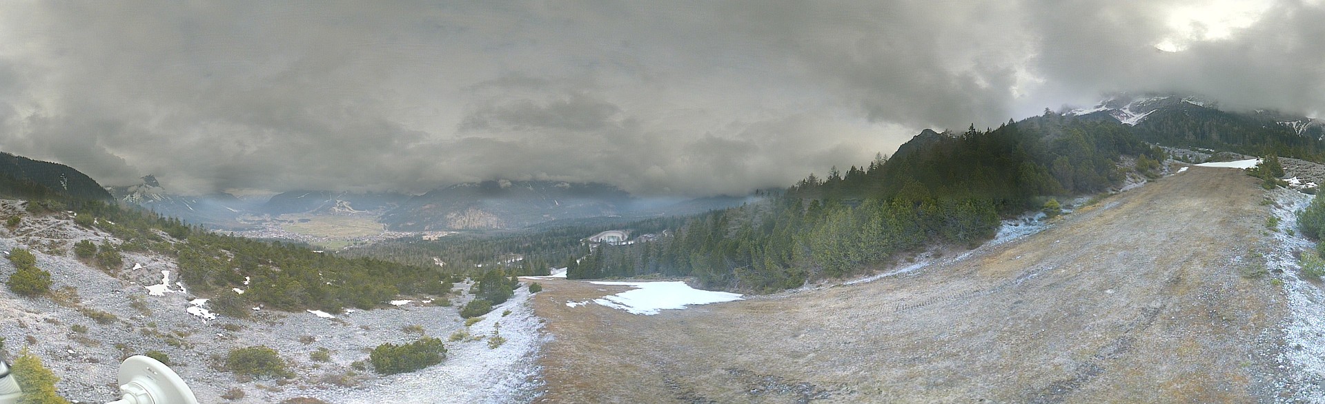 Archived image Webcam "Weißlähnabfahrt" ski slope