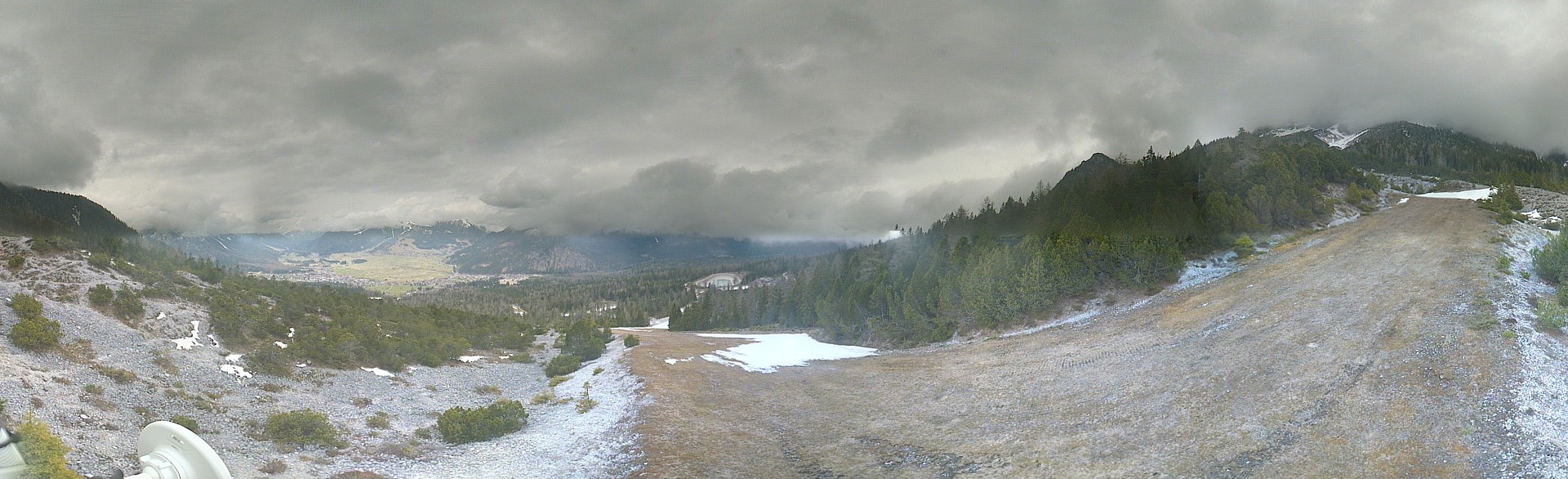 Archived image Webcam "Weißlähnabfahrt" ski slope