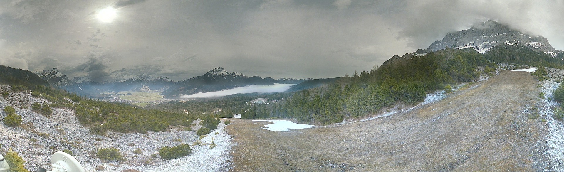 Archiv Foto Webcam Weißlähnabfahrt, Skigebiet Ehrwald