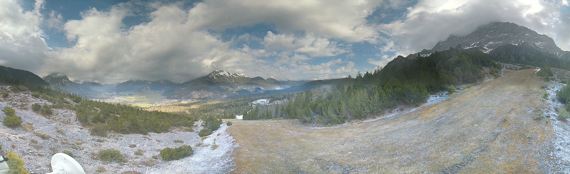 Archiv Foto Webcam Weißlähnabfahrt, Skigebiet Ehrwald