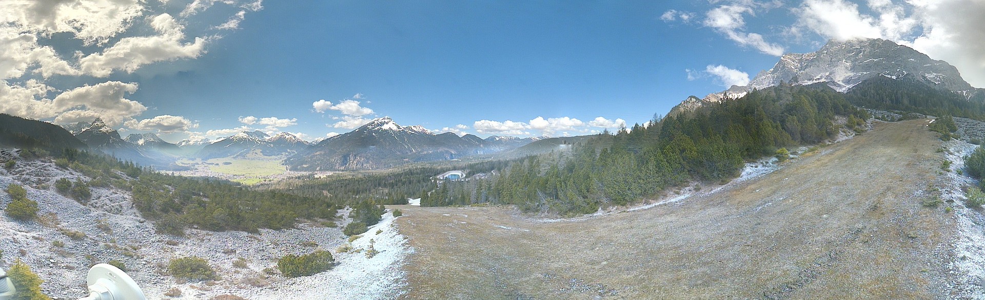 Archiv Foto Webcam Weißlähnabfahrt, Skigebiet Ehrwald